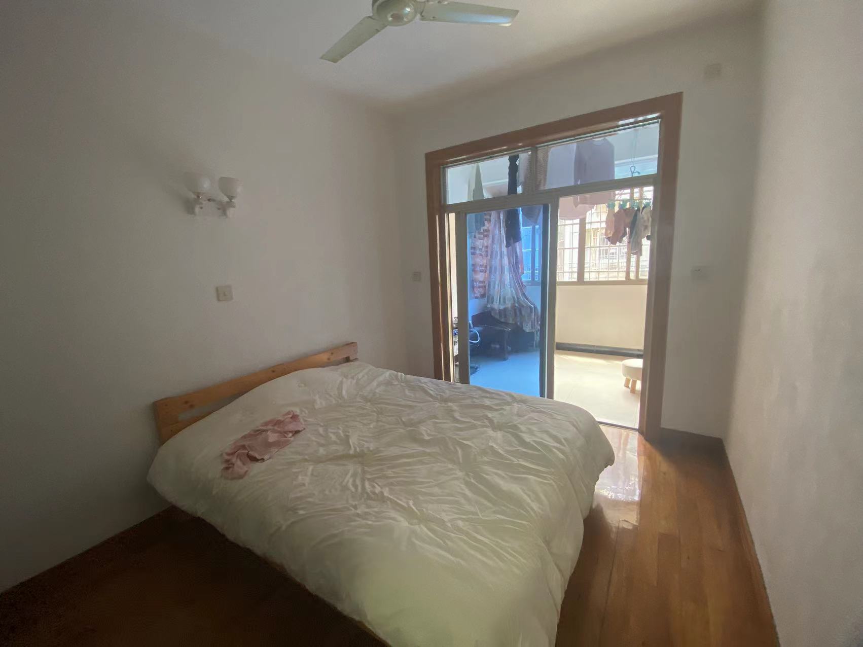 保利怡沁园 2室1厅1卫 34.0万 保利怡沁园 2室1厅1卫 34.0万室内图