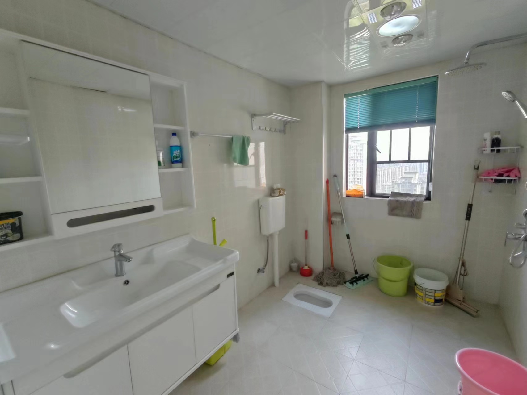 海创明珠花园 3室2厅2卫 52.0万 海创明珠花园 3室2厅2卫 52.0万室内图