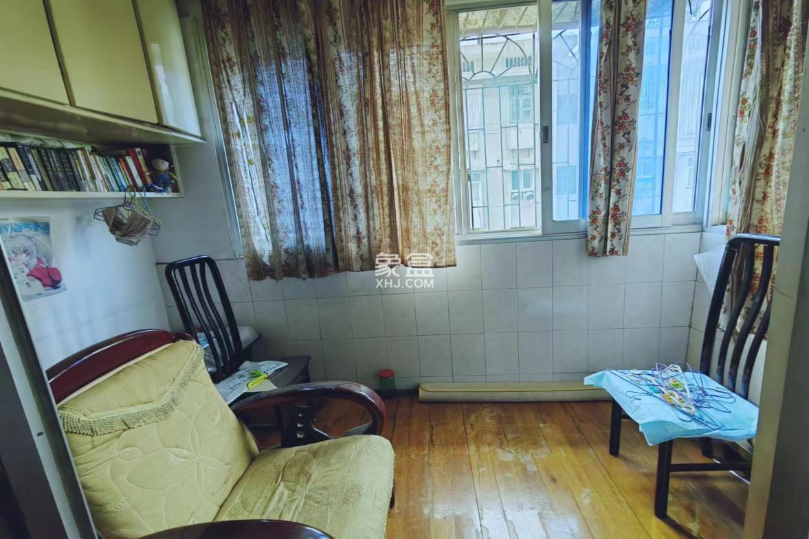 601钻石新村 2室2厅1卫 22.0万 601钻石新村 2室2厅1卫 22.0万室内图