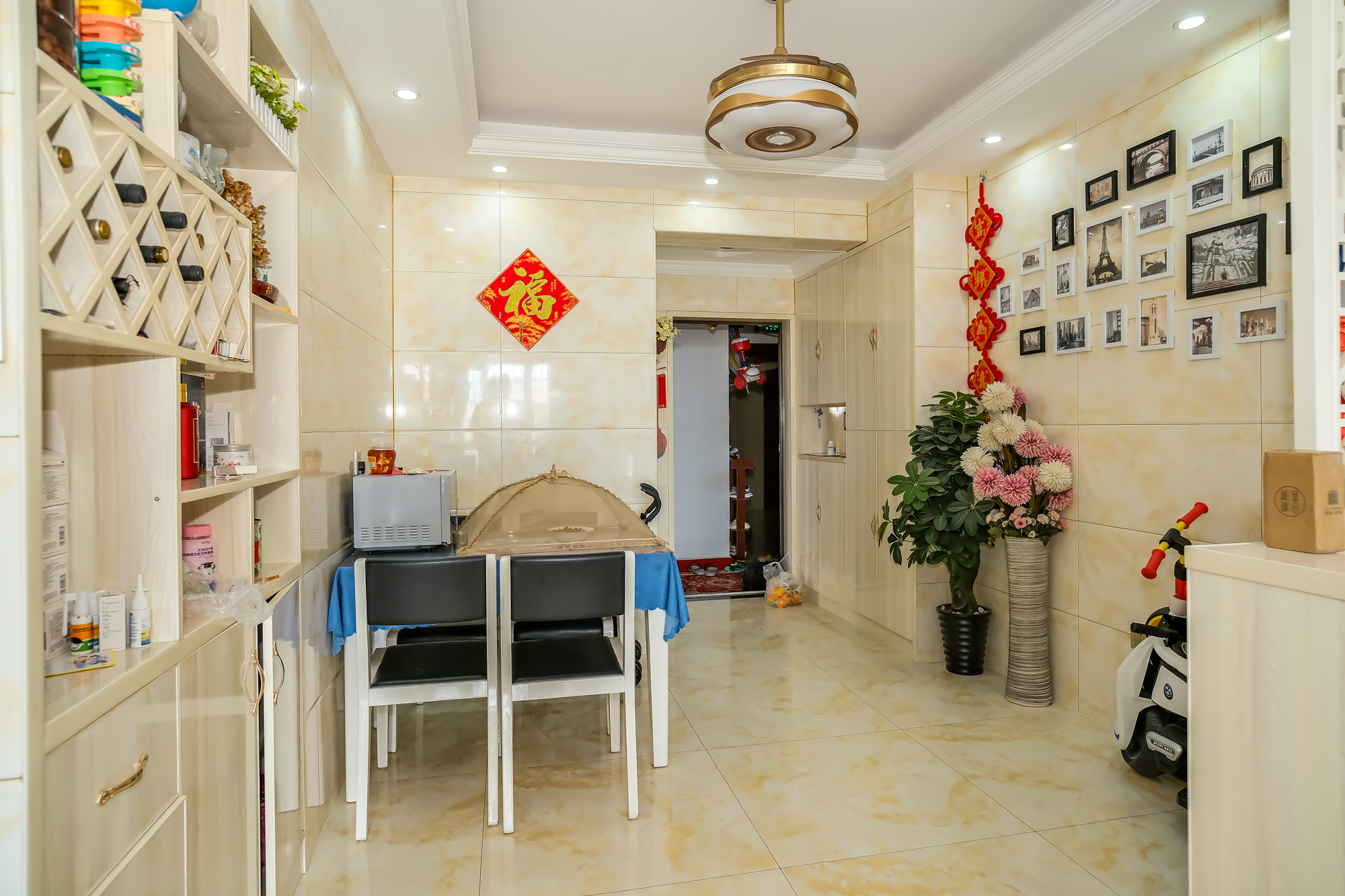 山水湾 3室2厅1卫 82.0万 山水湾 3室2厅1卫 82.0万客厅