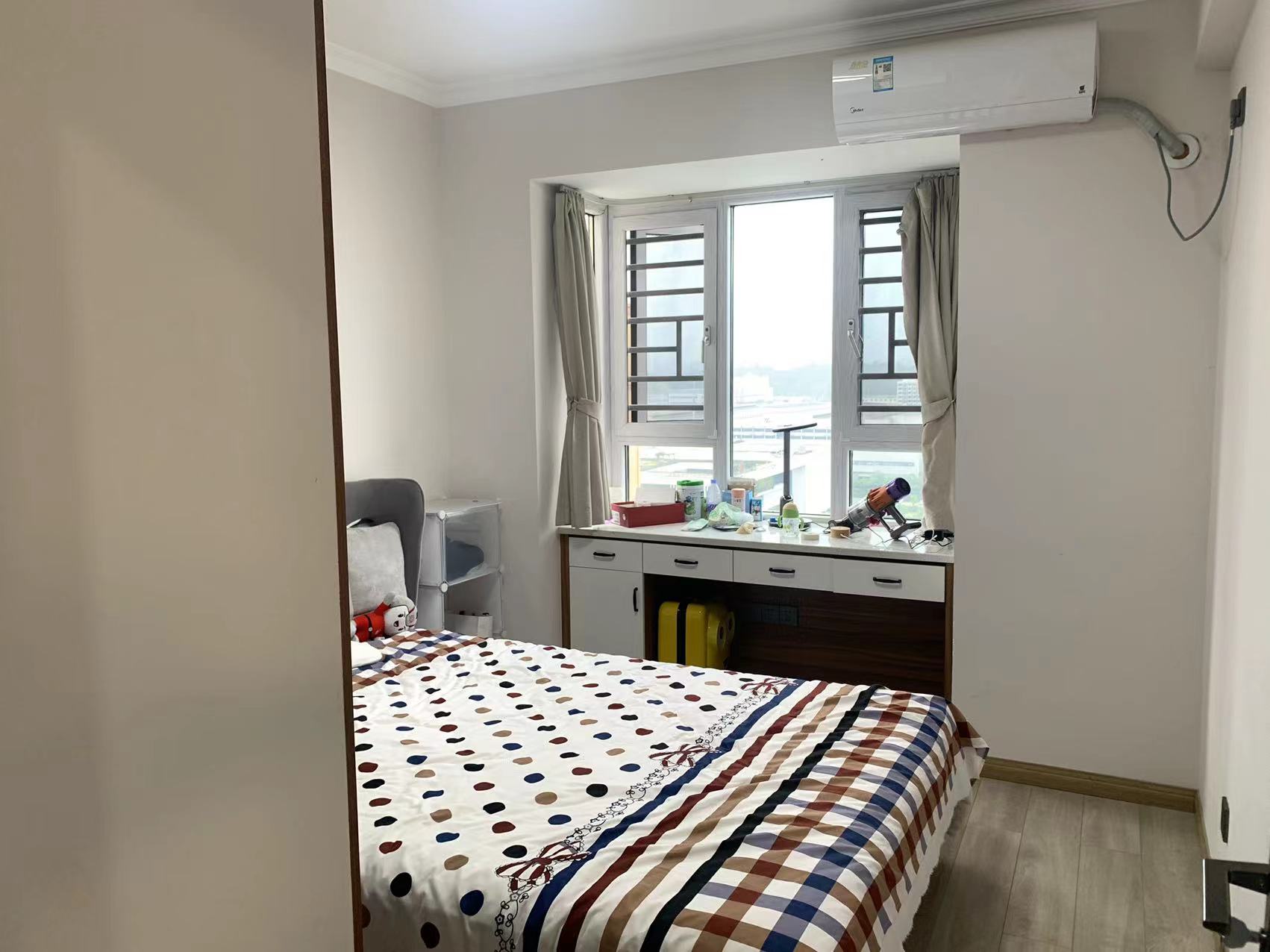 时代新城(翰林府) 4室2厅2卫 72.0万 时代新城(翰林府) 4室2厅2卫 72.0万室内图