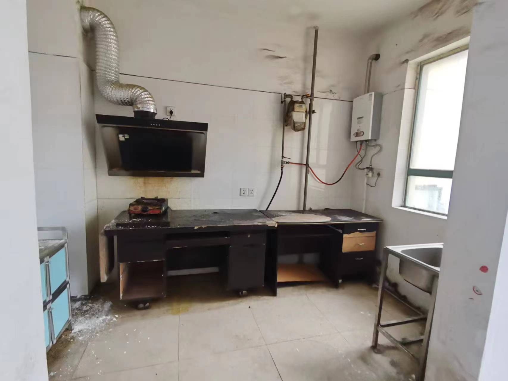 福泰国际  3室2厅2卫    59.8万 福泰国际  3室2厅2卫    59.8万室内图