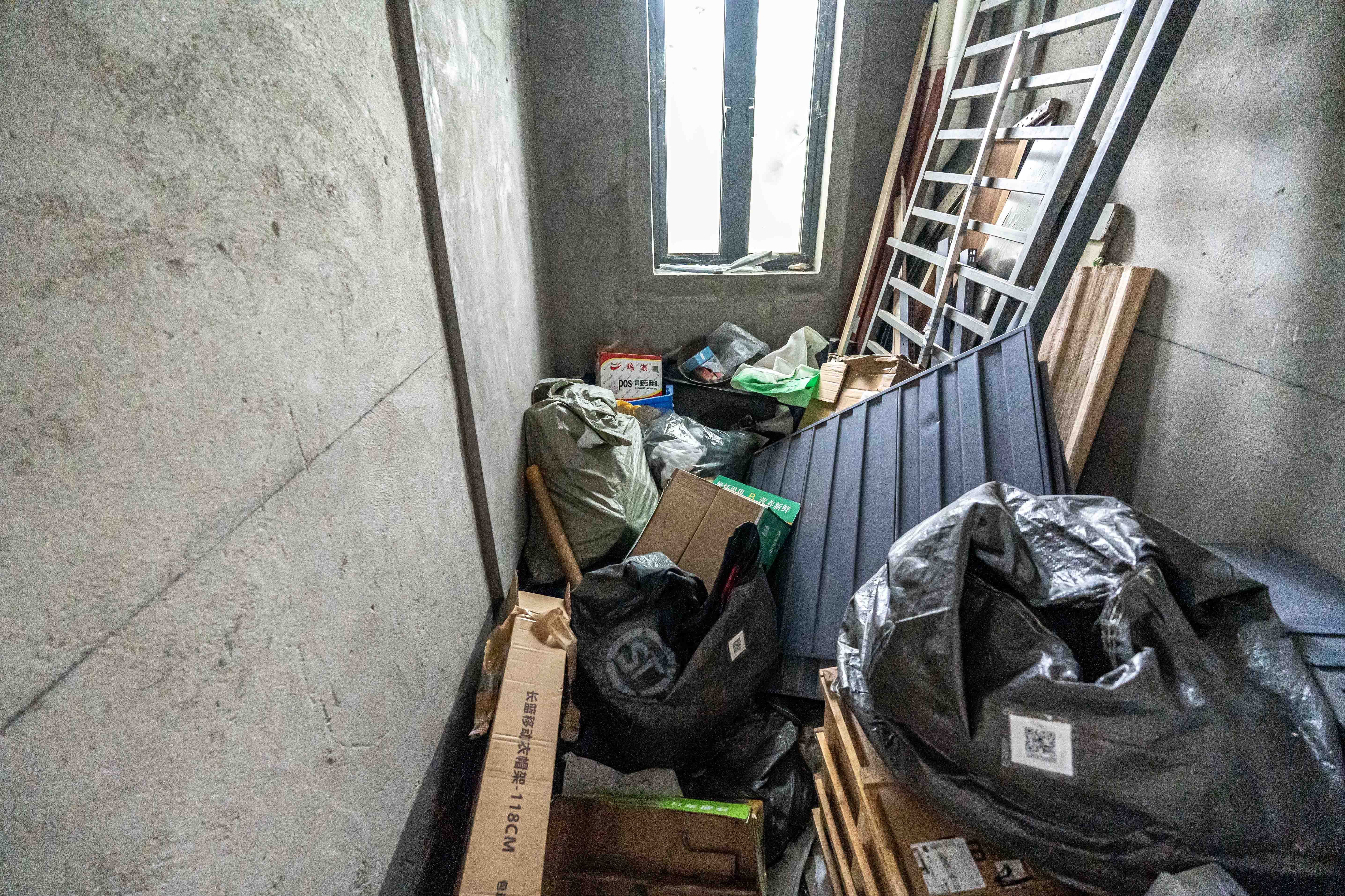 半山壹号  4室2厅2卫    239.49万卫生间