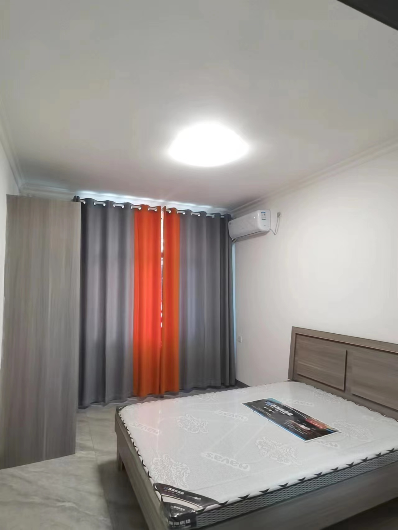 檀山湾小区  2室2厅1卫   1200.00元/月室内图1