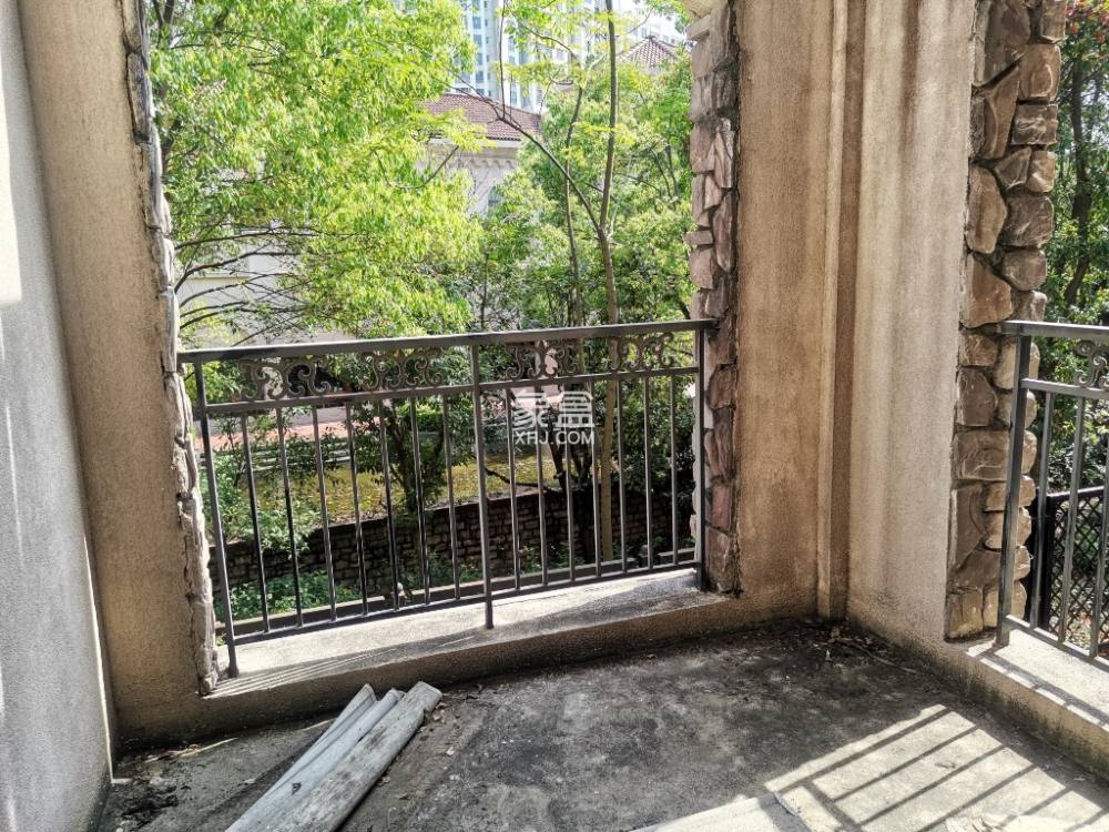 三一歌雅郡 3室2厅2卫 66.00万 三一歌雅郡 3室2厅2卫 66.00万室内图