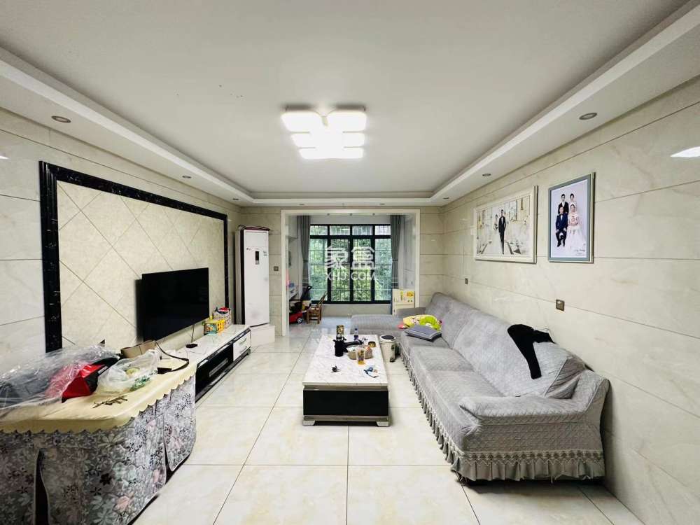 百江明珠  3室2厅1卫   57.00万