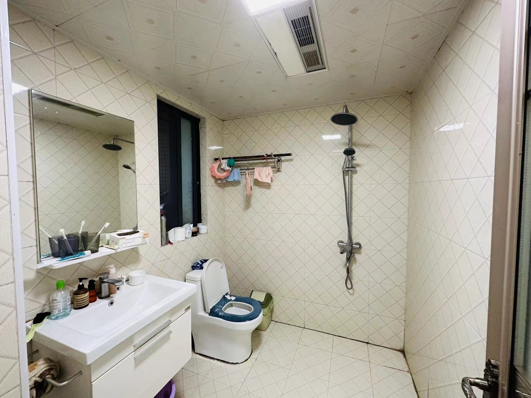 百江明珠  3室2厅1卫   57.00万 百江明珠  3室2厅1卫   57.00万室内图