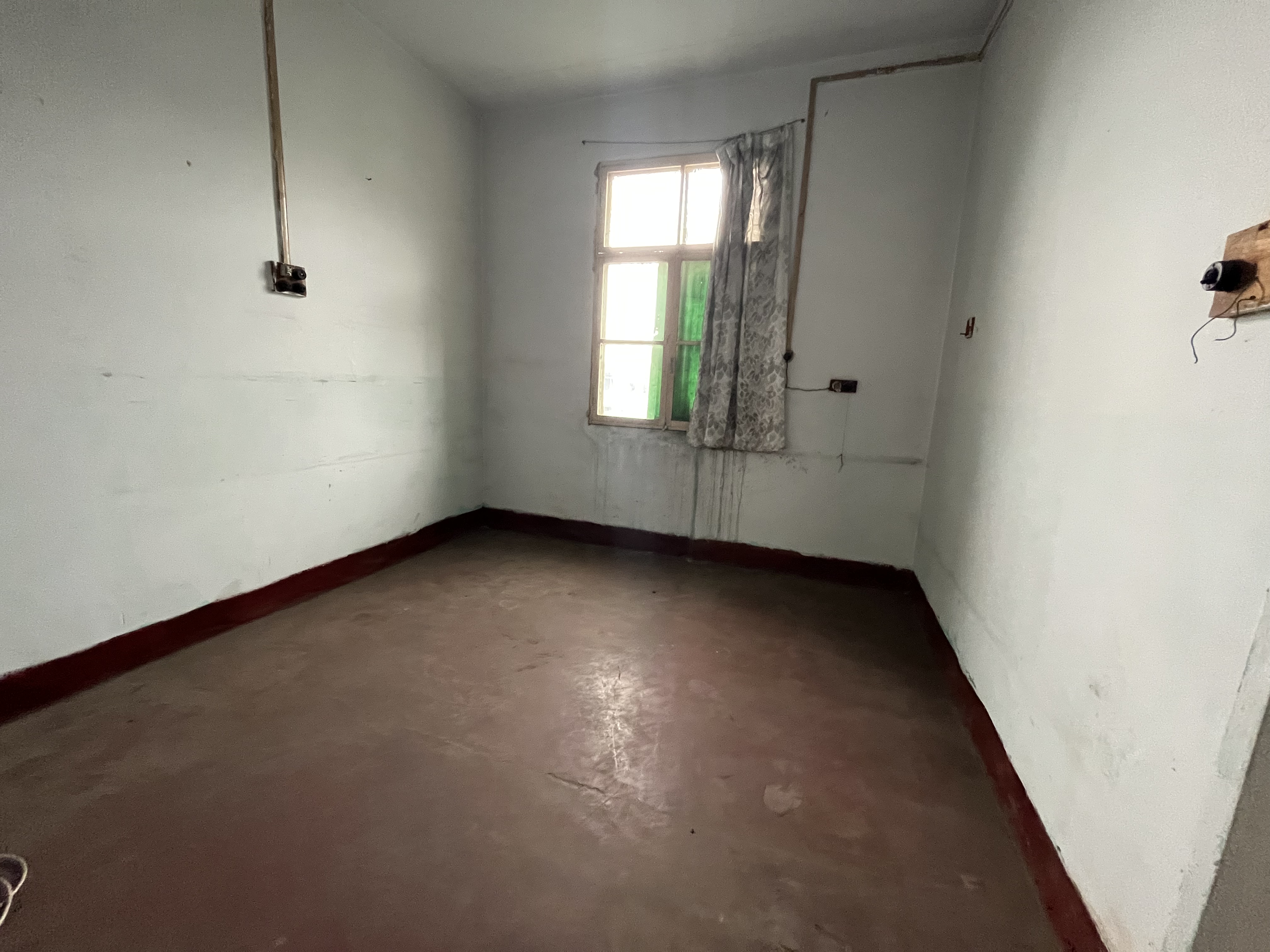 430朝阳村(宋家桥朝阳村) 2室1厅1卫 13.00万 430朝阳村(宋家桥朝阳村) 2室1厅1卫 13.00万室内图