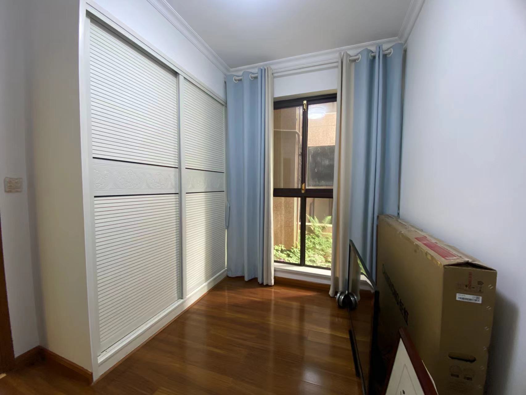 蓝溪谷 3室2厅1卫 60.0万 蓝溪谷 3室2厅1卫 60.0万室内图