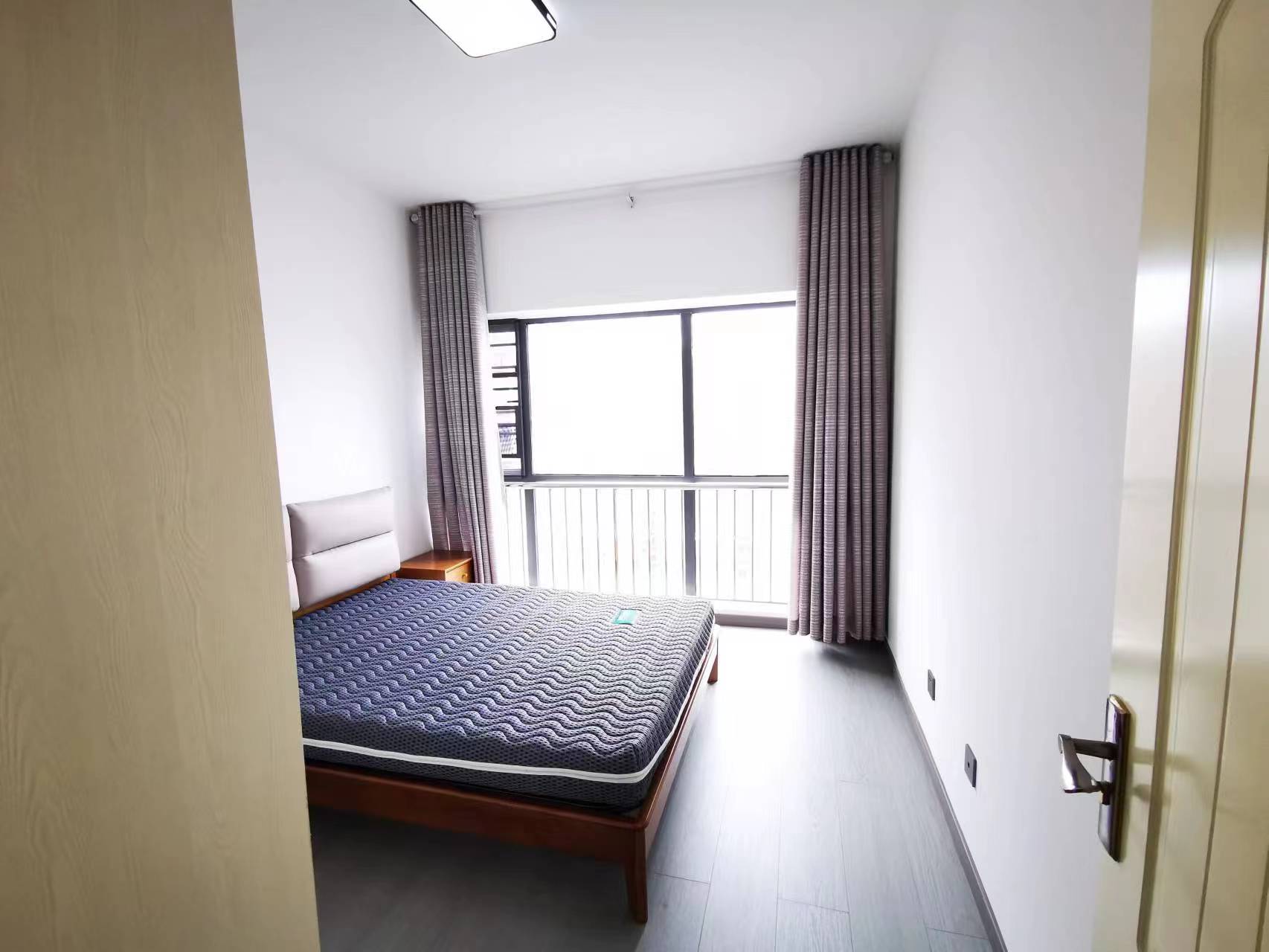 流金岁月-华晨国际  2室1厅1卫    62.8万 流金岁月-华晨国际  2室1厅1卫    62.8万室内图