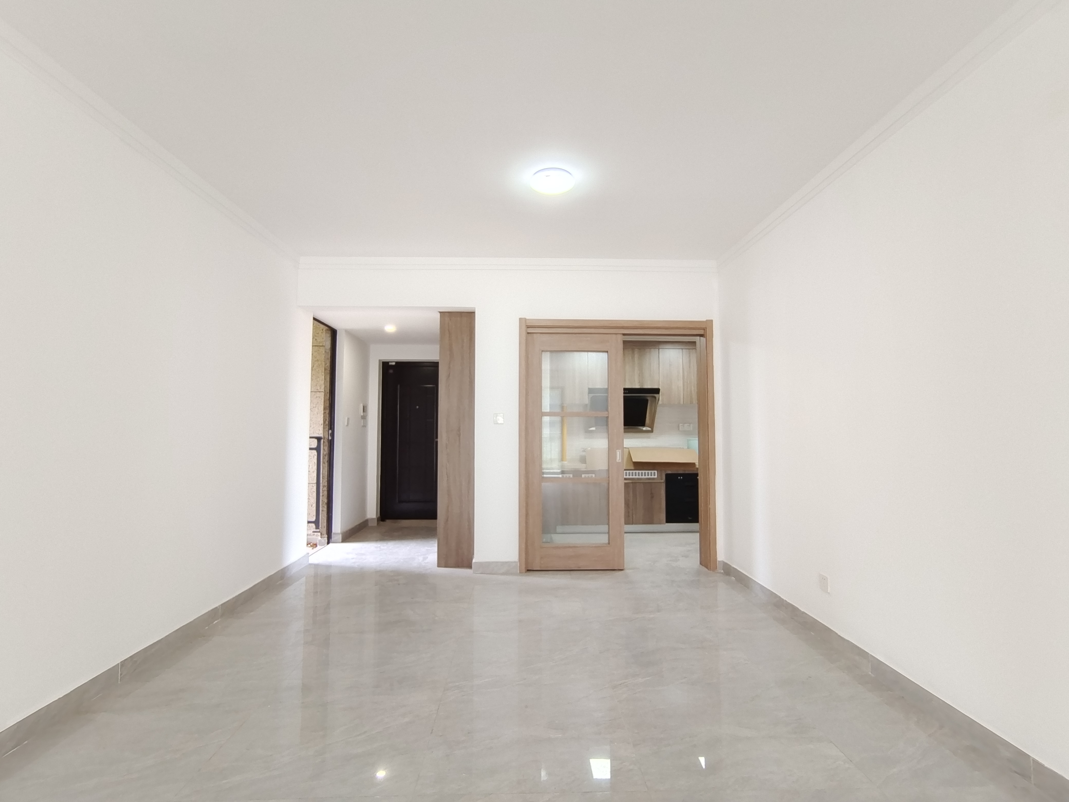 蓝溪谷  5室2厅2卫    75.0万 蓝溪谷  5室2厅2卫    75.0万室内图