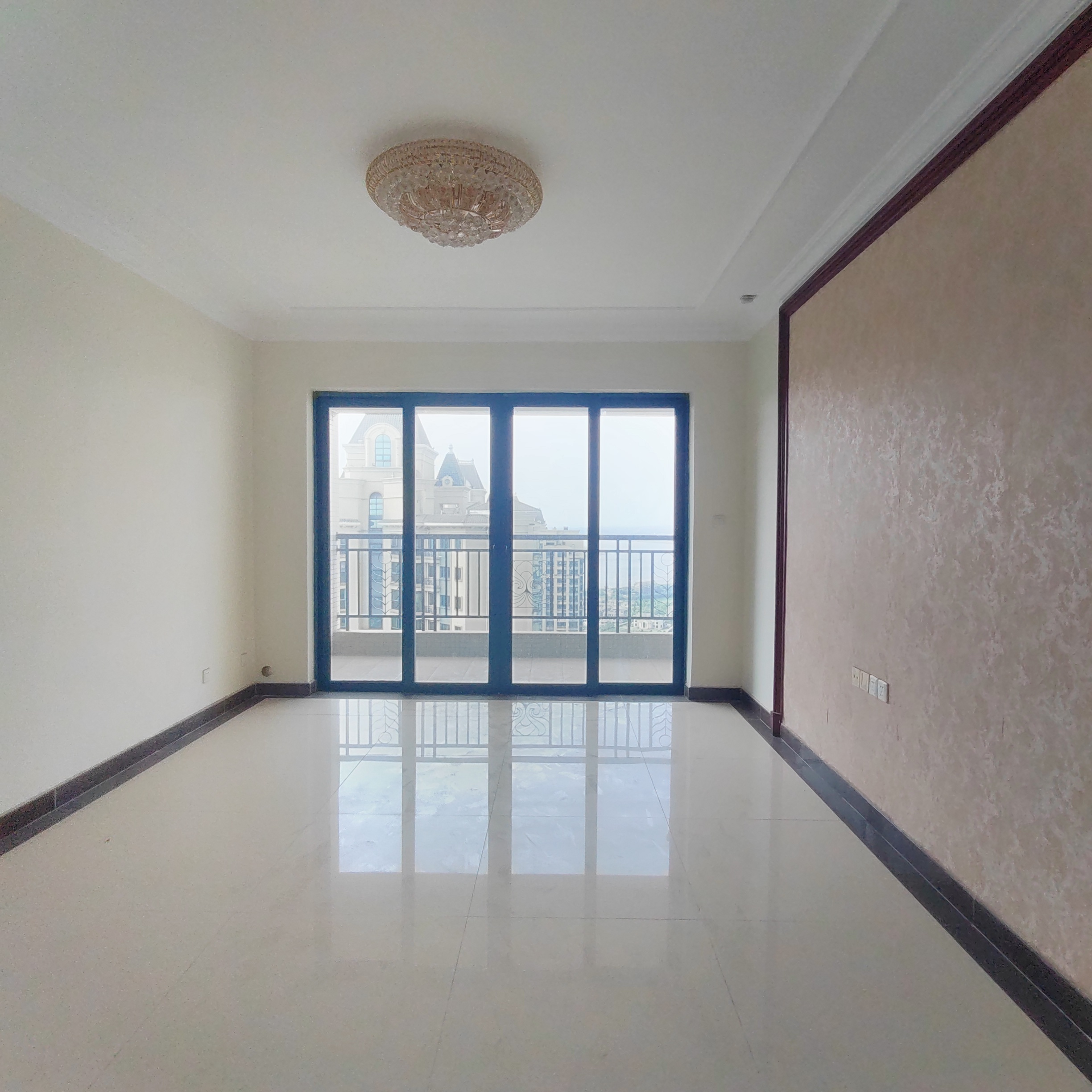 株洲恒大名都  3室2厅1卫    85.0万 株洲恒大名都  3室2厅1卫    85.0万室内图