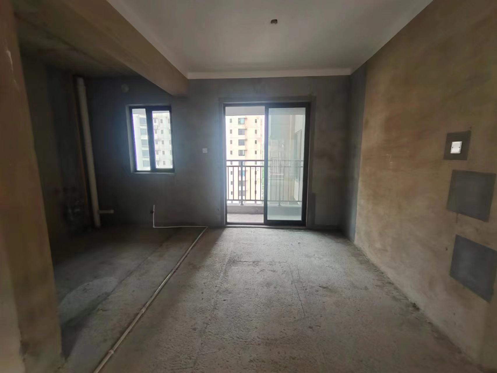 蓝溪谷 4室2厅2卫 63.50万 蓝溪谷 4室2厅2卫 63.50万室内图