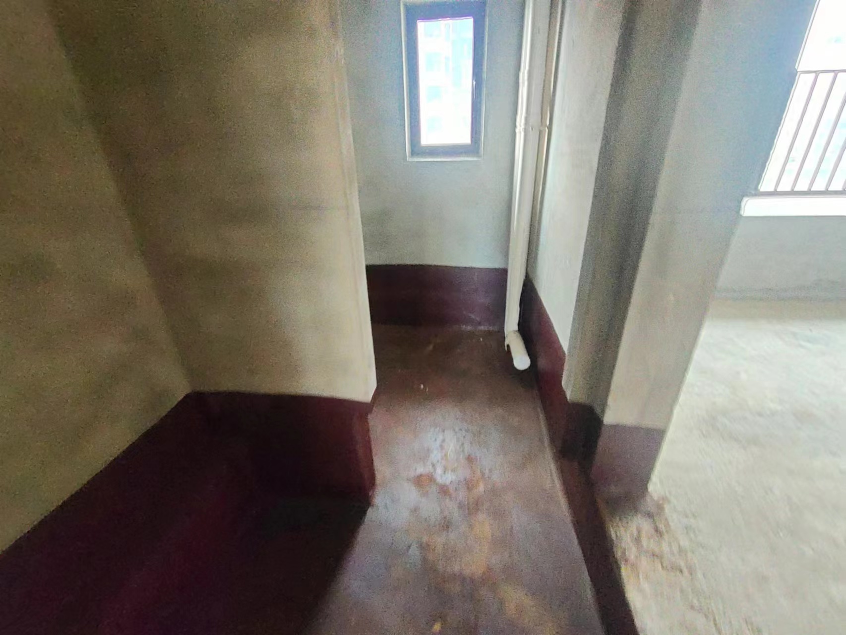 蓝溪谷 4室2厅2卫 63.50万 蓝溪谷 4室2厅2卫 63.50万室内图