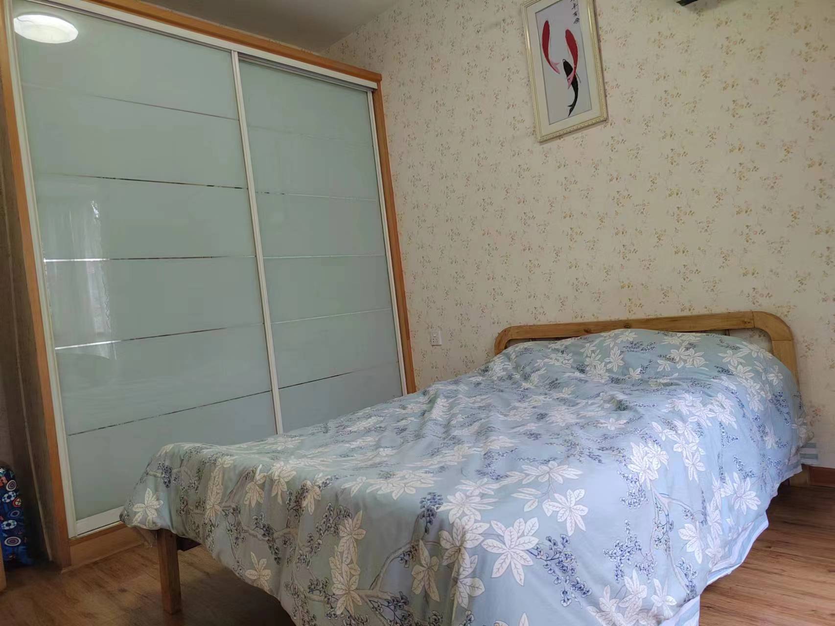 百姓家园 1室1厅1卫 42.00万 百姓家园 1室1厅1卫 42.00万客厅