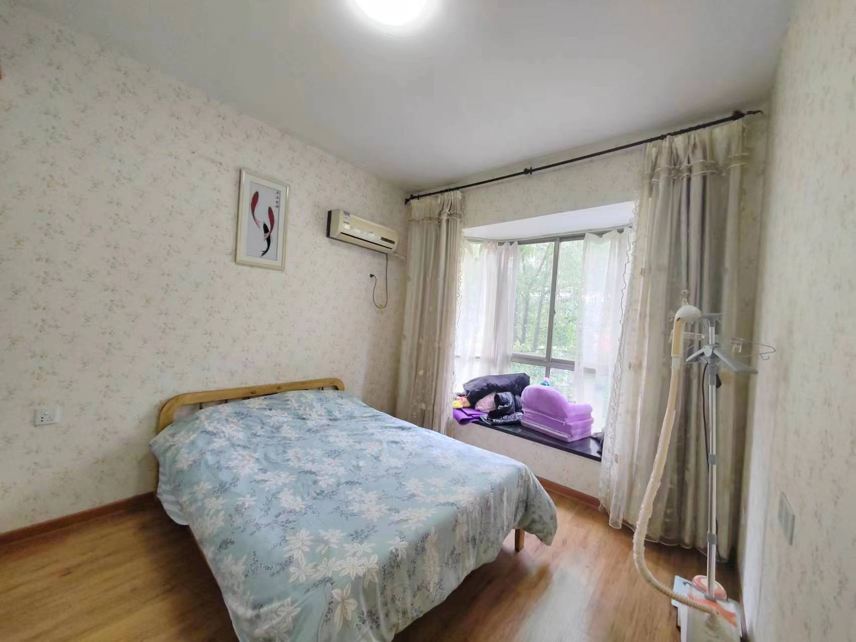 百姓家园 1室1厅1卫 42.00万 百姓家园 1室1厅1卫 42.00万客厅