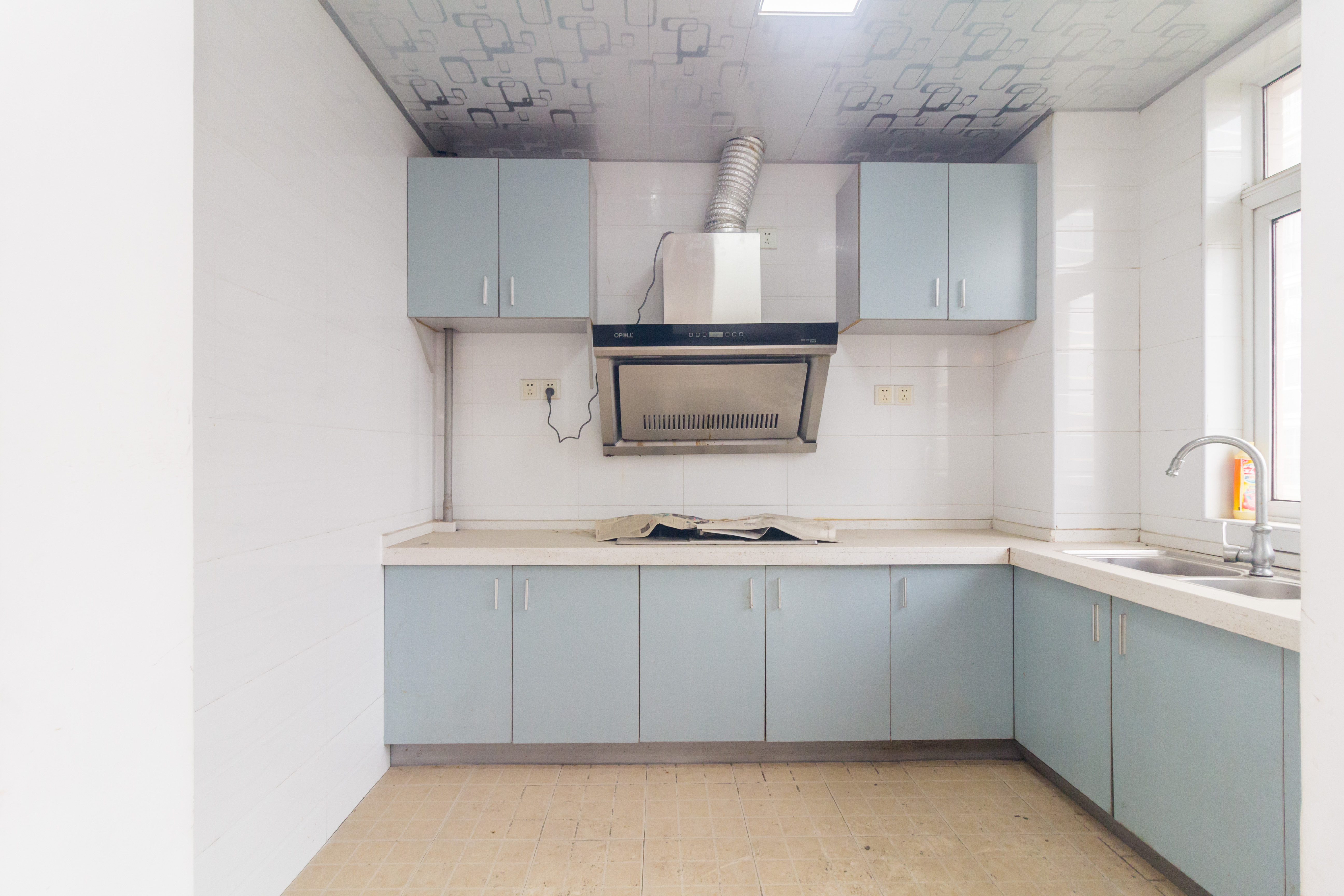 嘉盛和园  4室2厅2卫   100.00万 嘉盛和园  4室2厅2卫   100.00万厨房