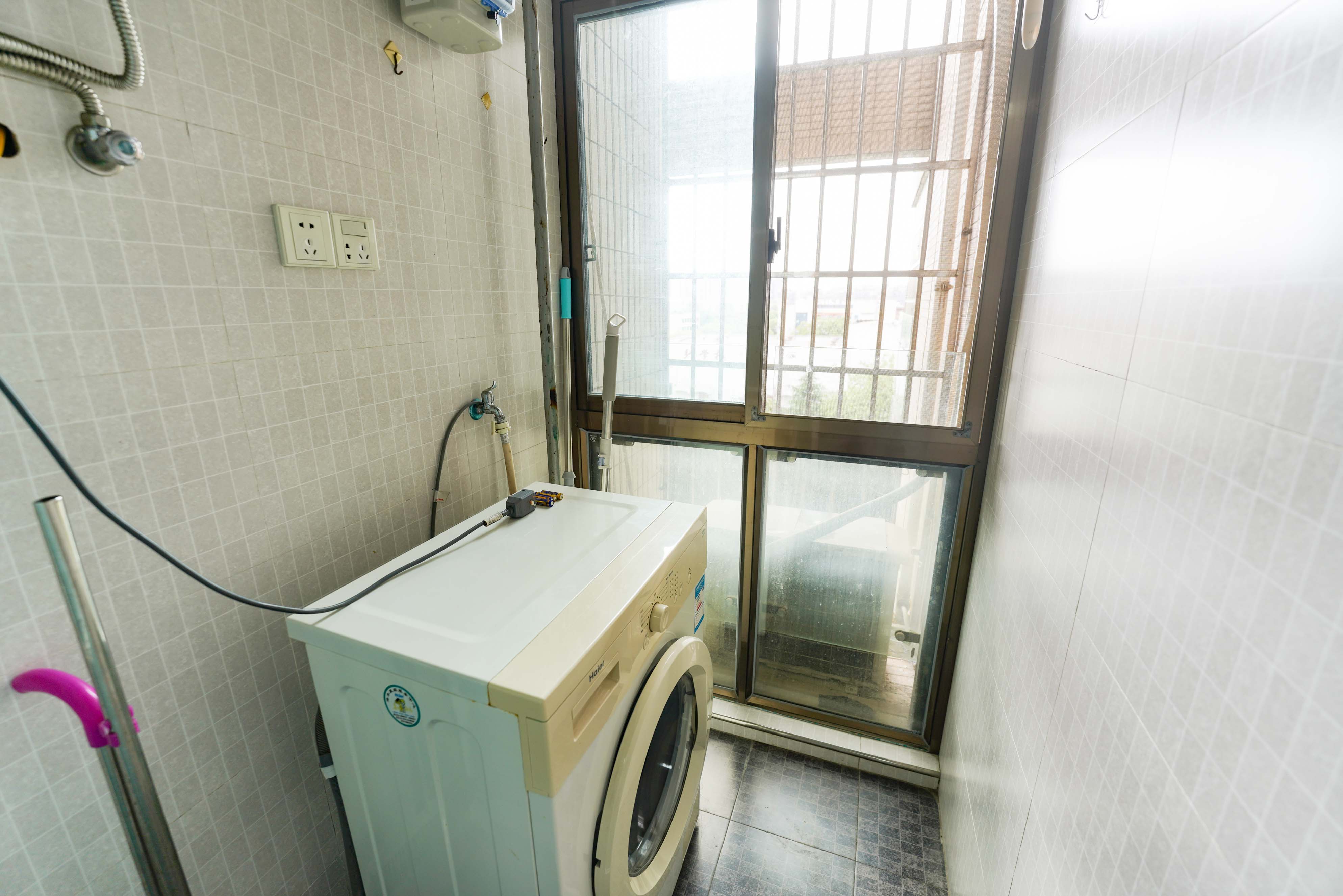岳泰理想城  1室1厅1卫   46.00万其他