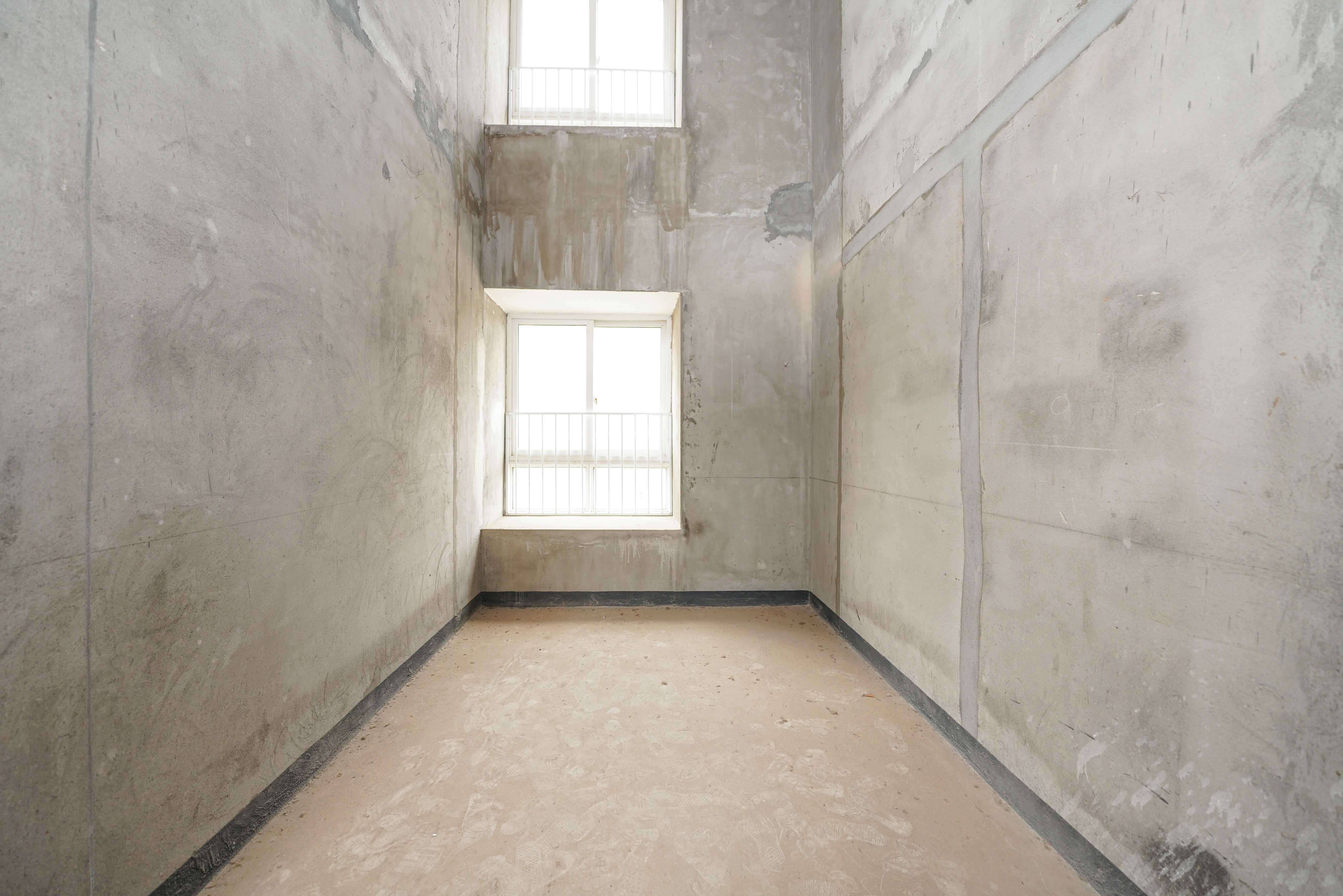 山水印象(愿景想山) 6室2厅3卫 66.0万 山水印象(愿景想山) 6室2厅3卫 66.0万卧室