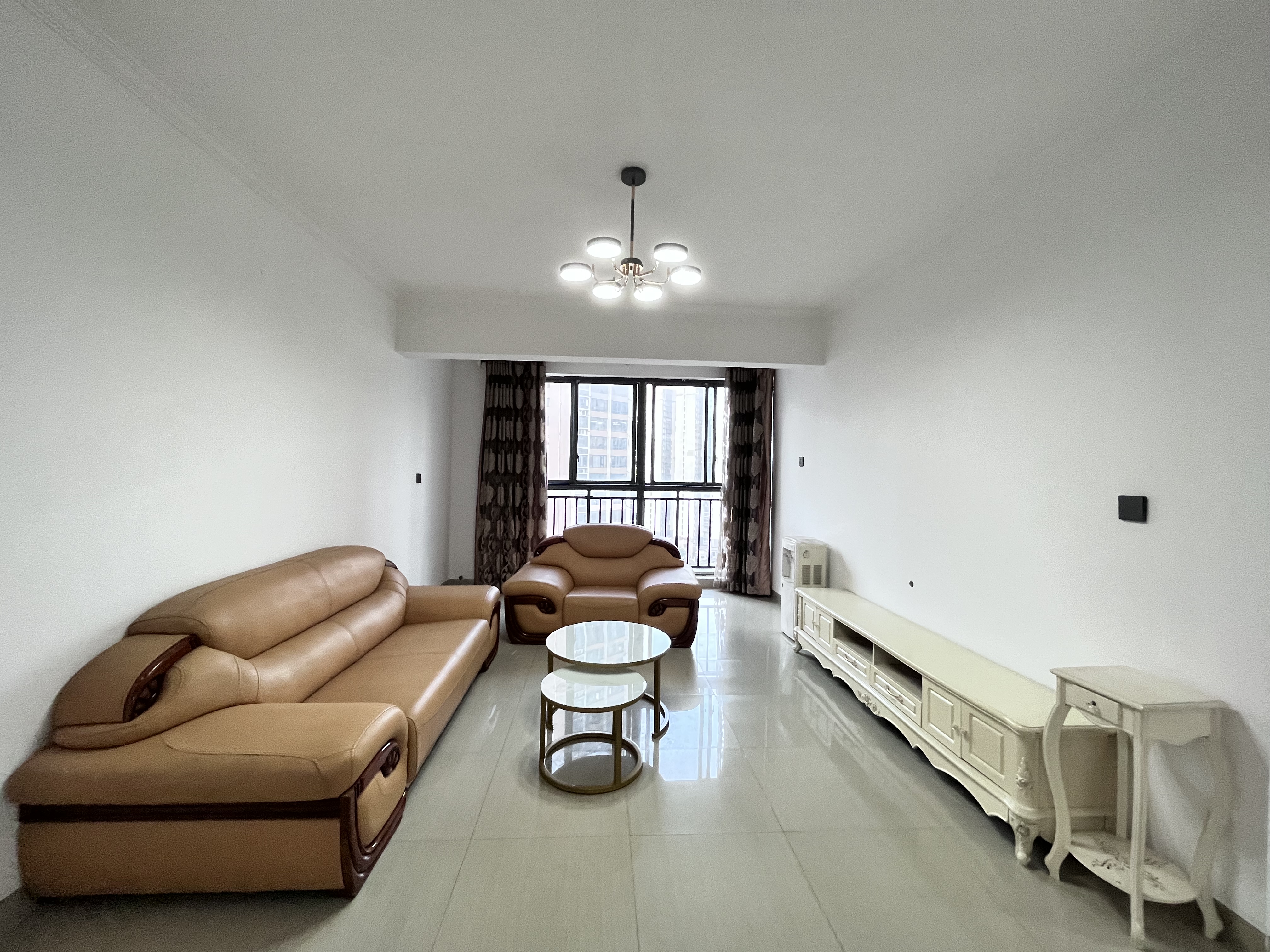 流金岁月-华晨国际 2室2厅1卫 50.00万 流金岁月-华晨国际 2室2厅1卫 50.00万室内图