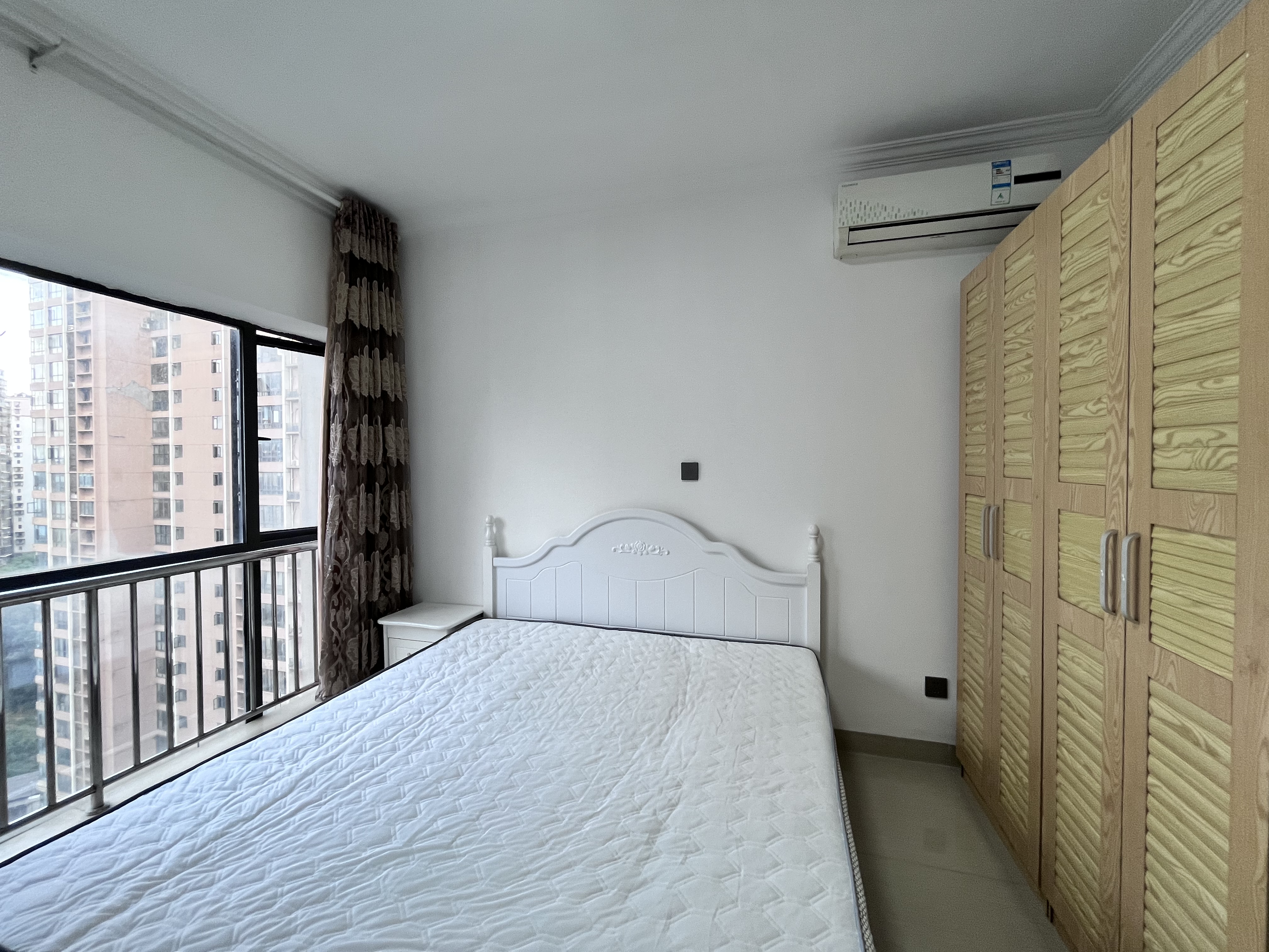 流金岁月-华晨国际 2室2厅1卫 50.00万 流金岁月-华晨国际 2室2厅1卫 50.00万室内图