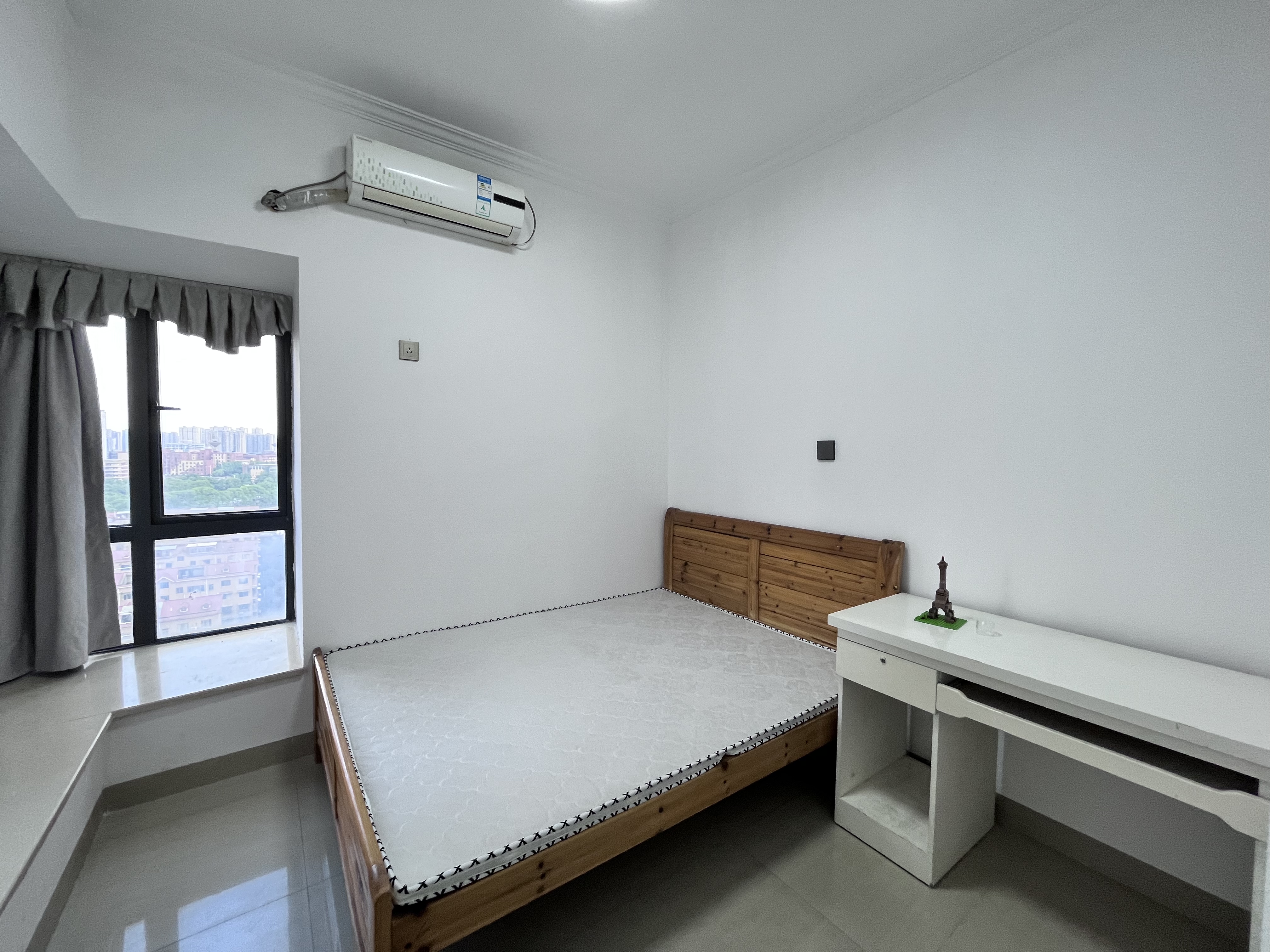 流金岁月-华晨国际 2室2厅1卫 50.00万 流金岁月-华晨国际 2室2厅1卫 50.00万室内图