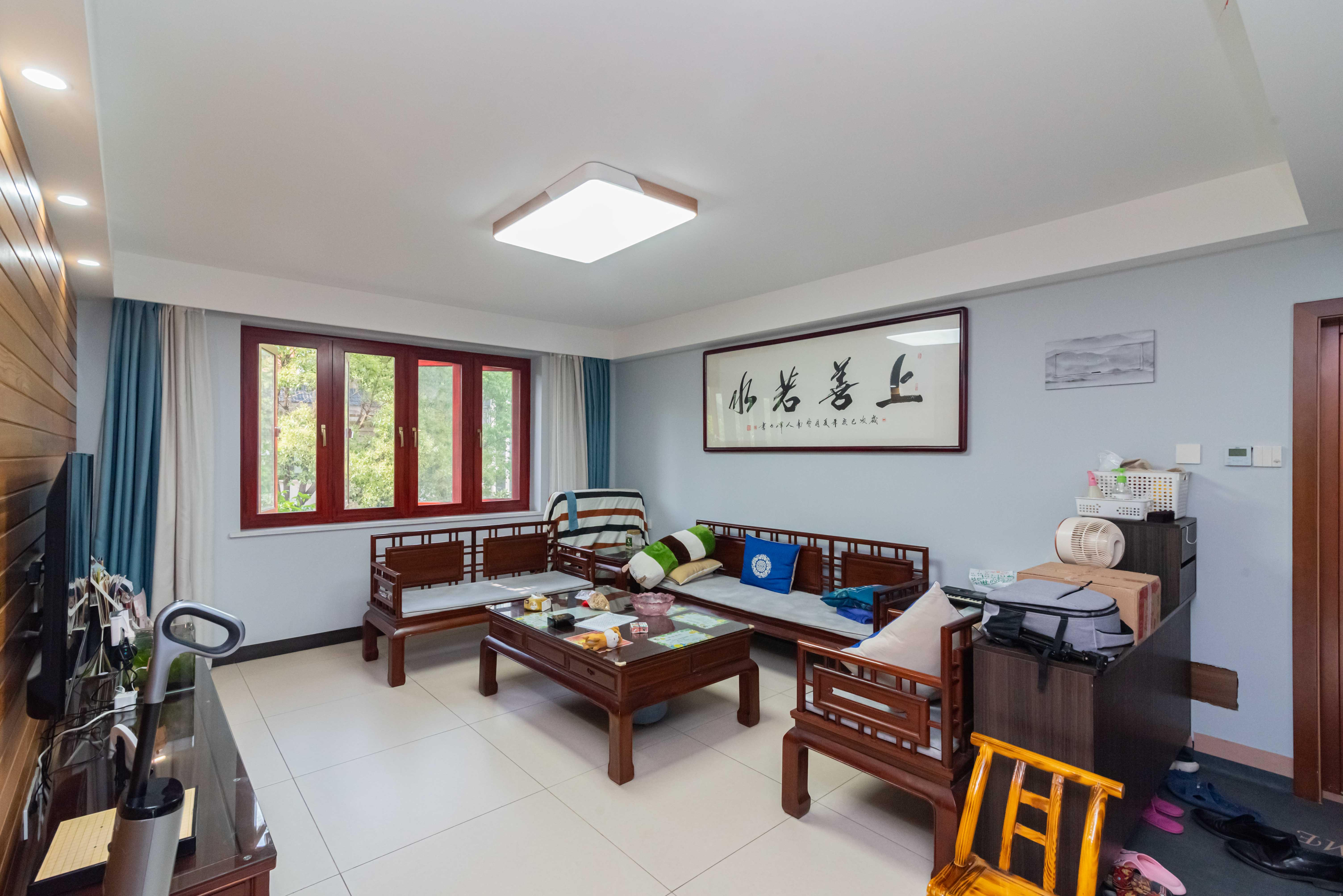 学府华庭 3室2厅2卫 104.8万 学府华庭 3室2厅2卫 104.8万客厅