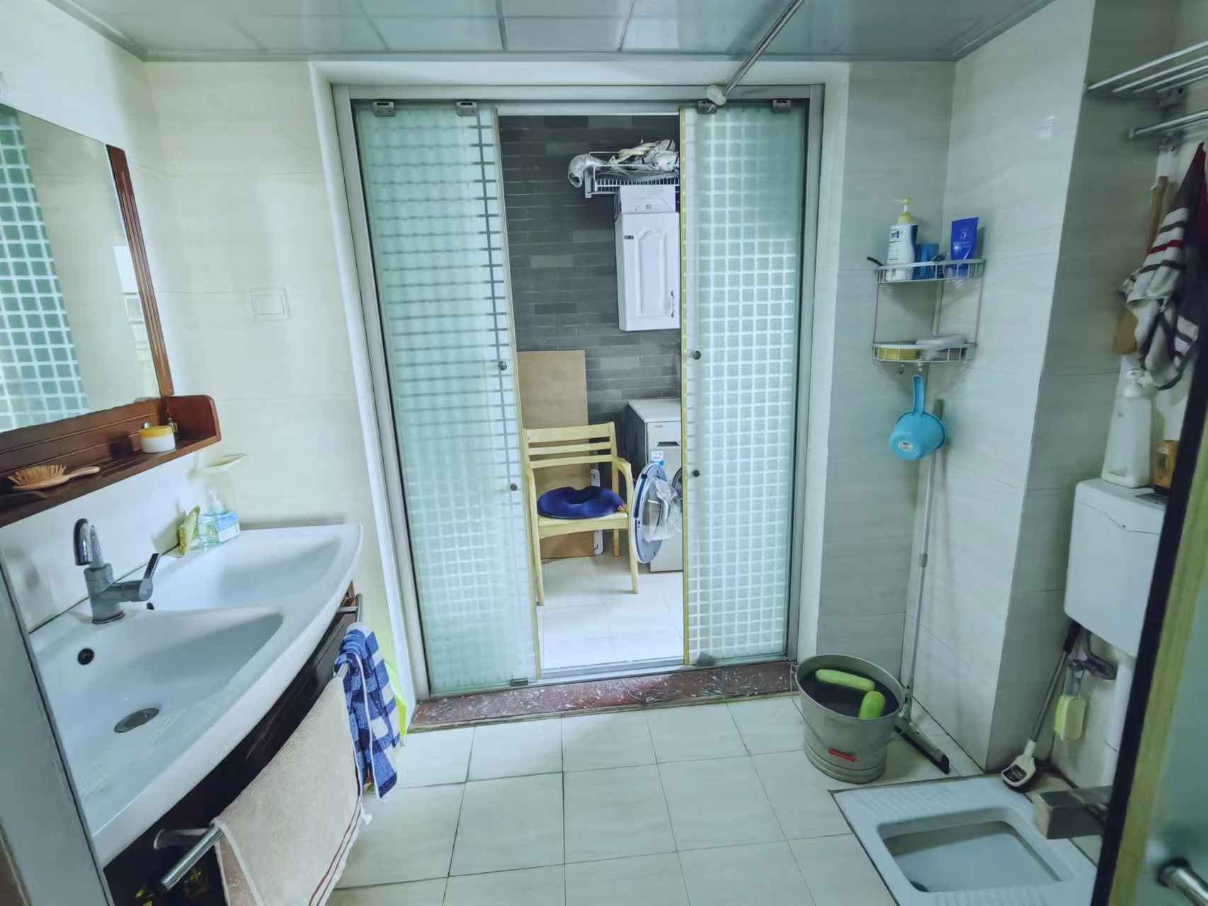 九九华帝  3室2厅2卫   68.00万 九九华帝  3室2厅2卫   68.00万室内图