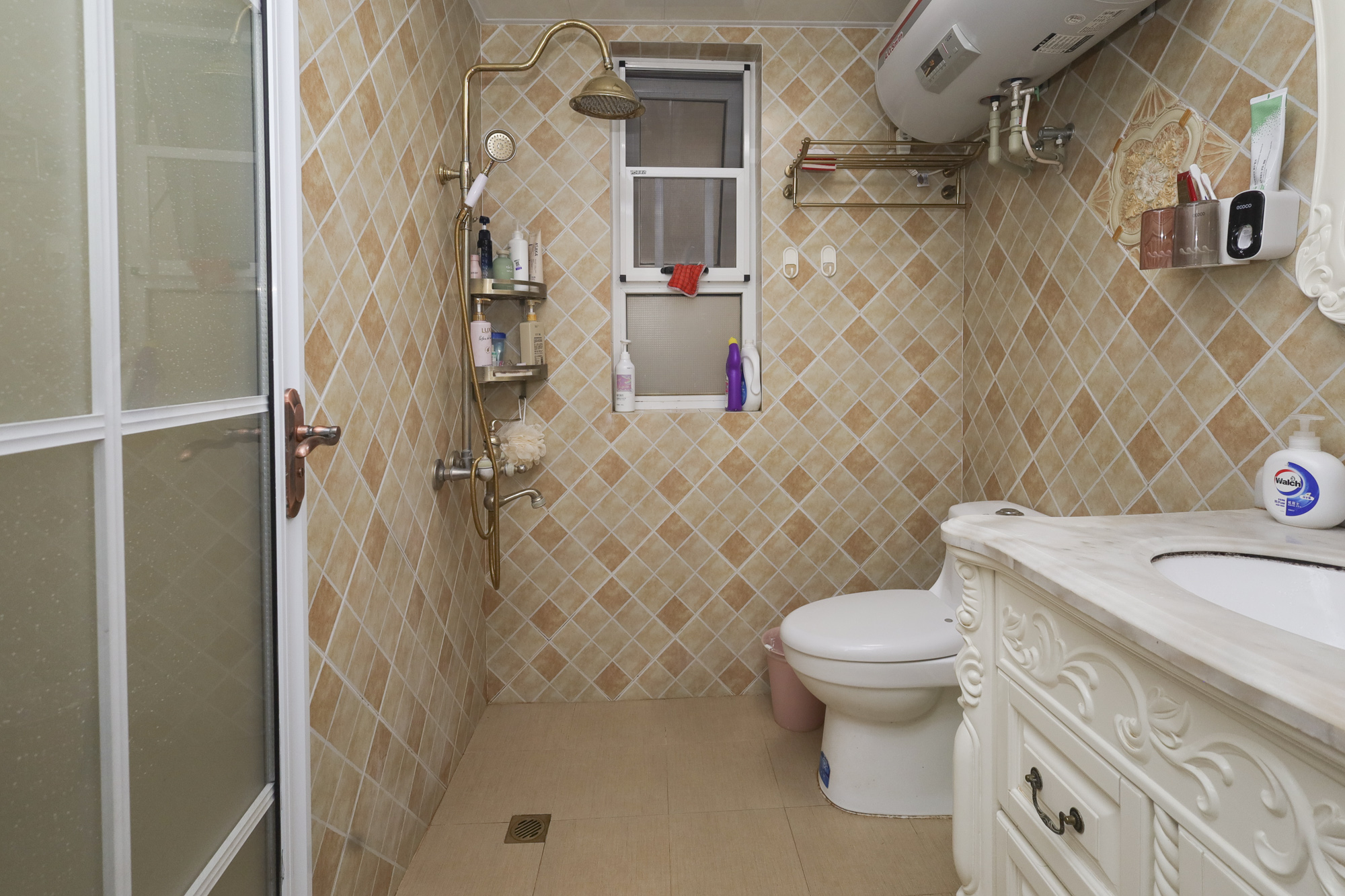 当代滨江MOMA  3室2厅2卫   139.00万卫生间