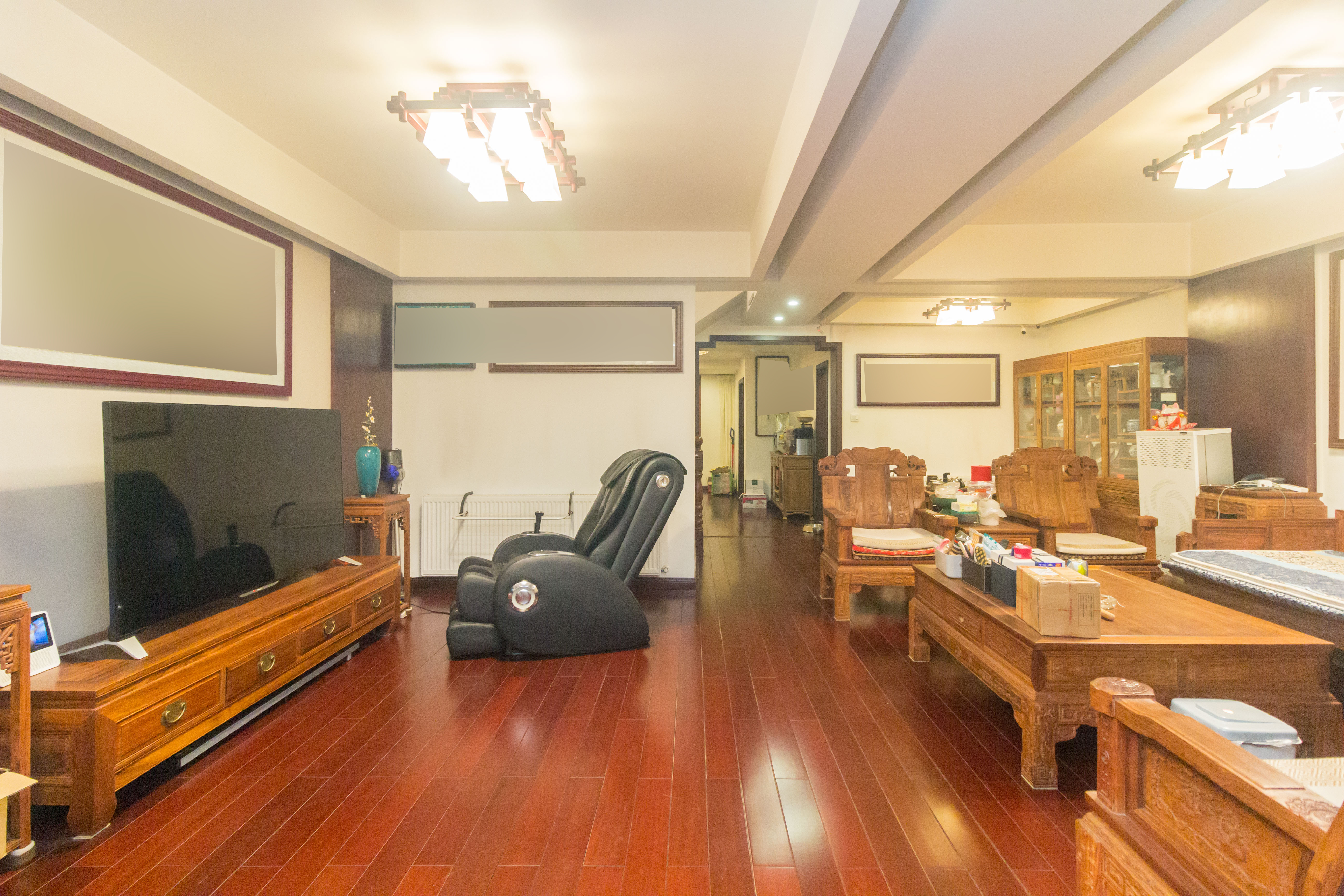 东业早安星城 5室2厅2卫 367.90万 东业早安星城 5室2厅2卫 367.90万客厅