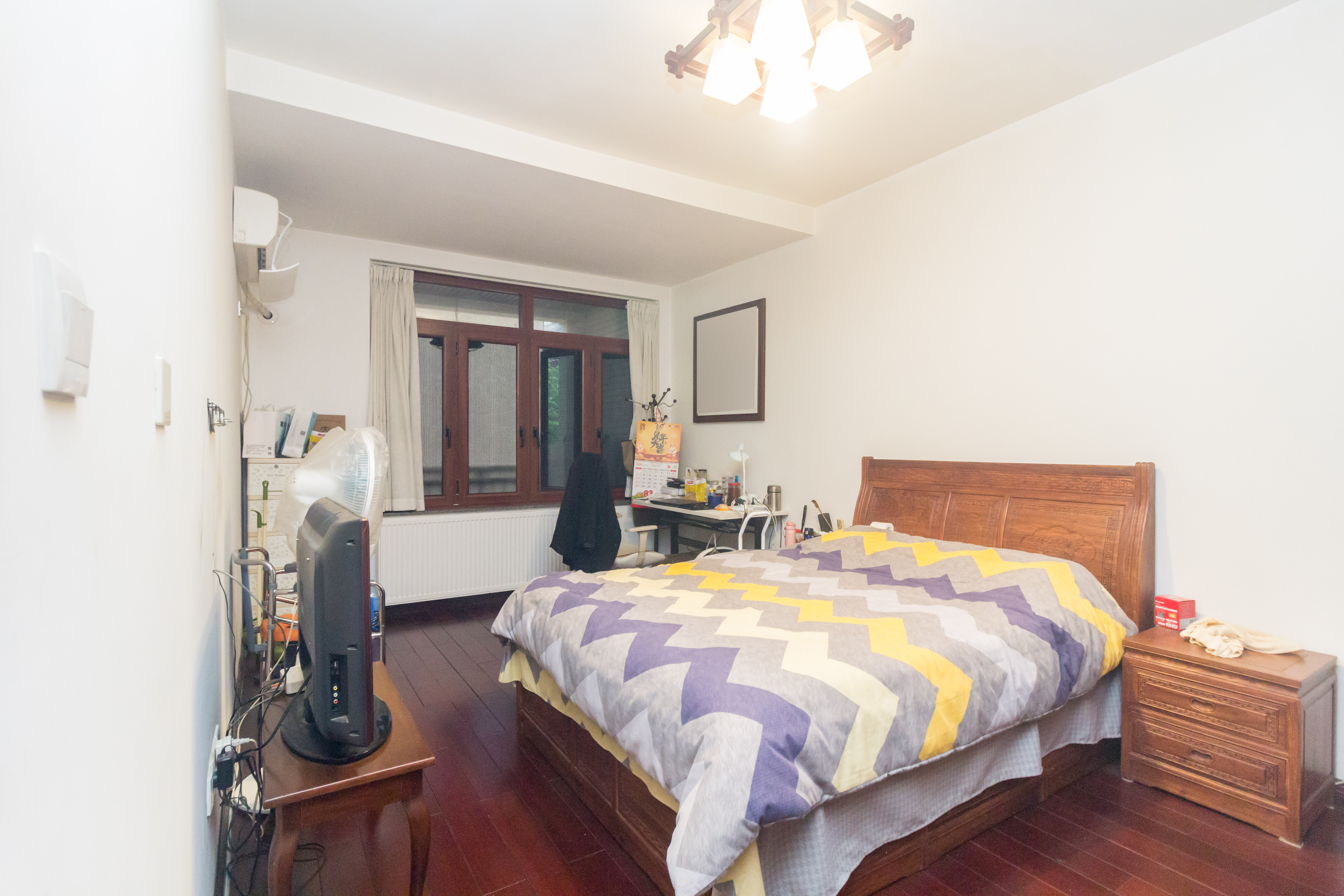 东业早安星城 5室2厅2卫 367.90万 东业早安星城 5室2厅2卫 367.90万卧室