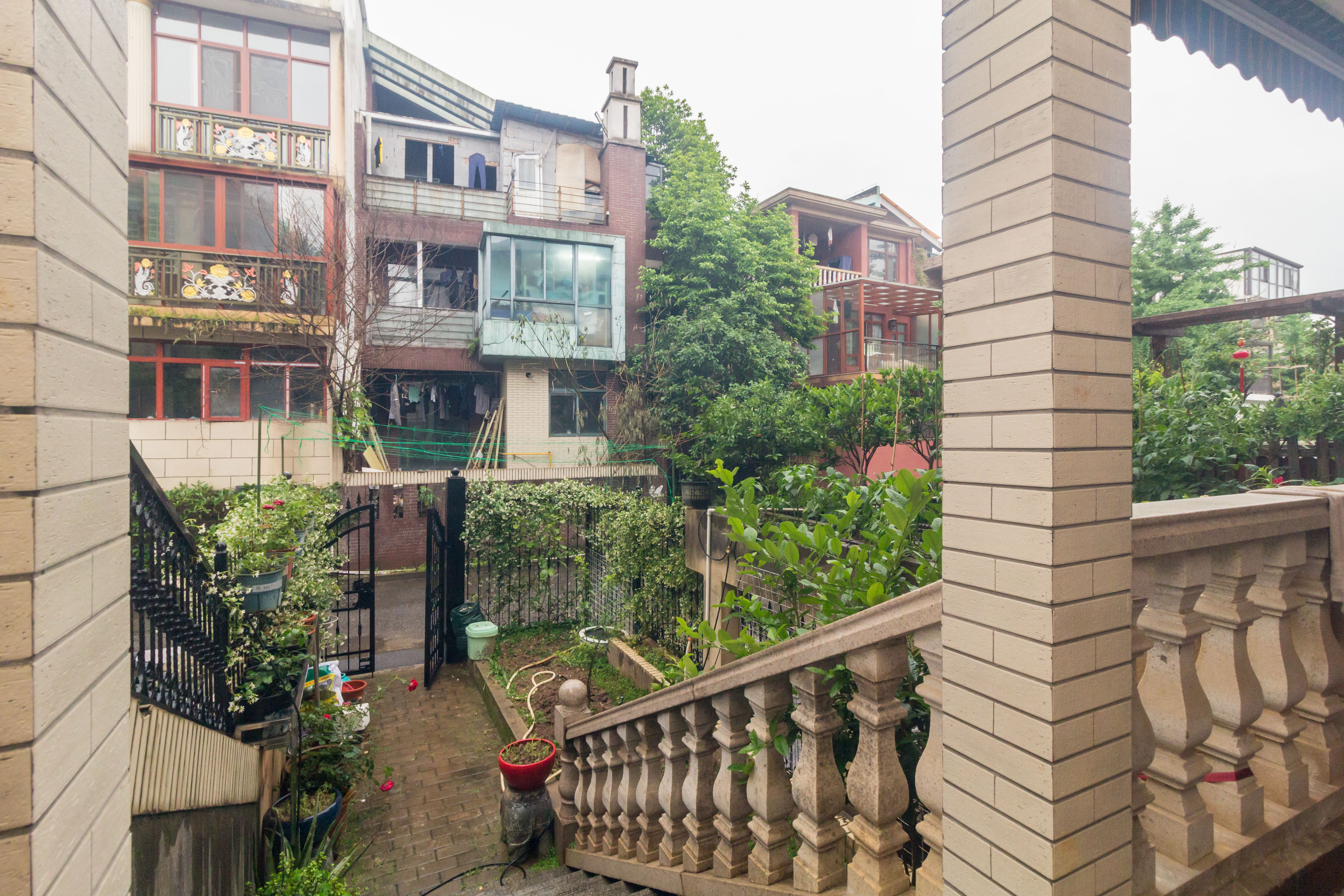 东业早安星城 5室2厅2卫 367.90万 东业早安星城 5室2厅2卫 367.90万阳台