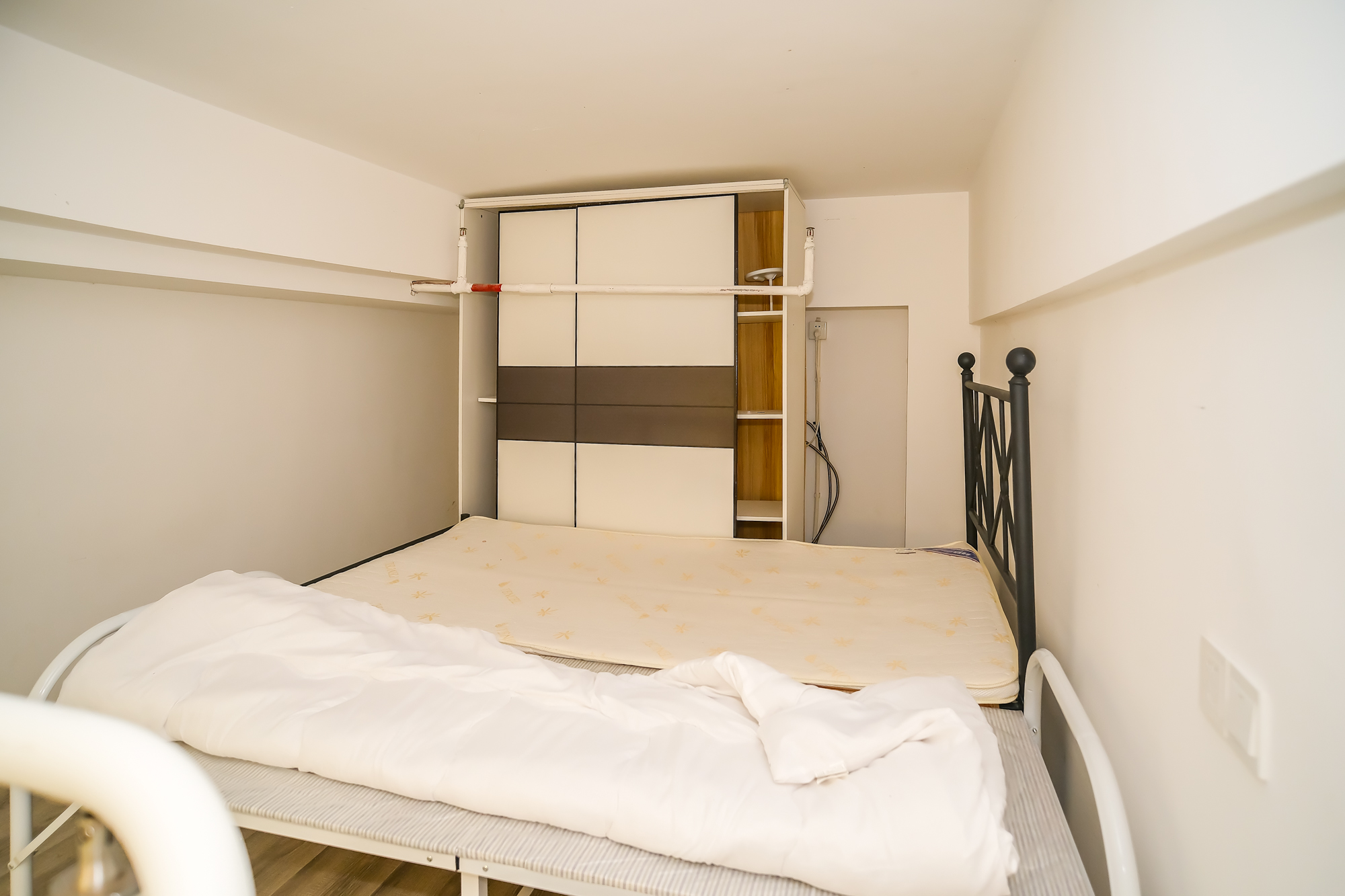 尚都美寓 1室1厅1卫 18.80万 尚都美寓 1室1厅1卫 18.80万卧室