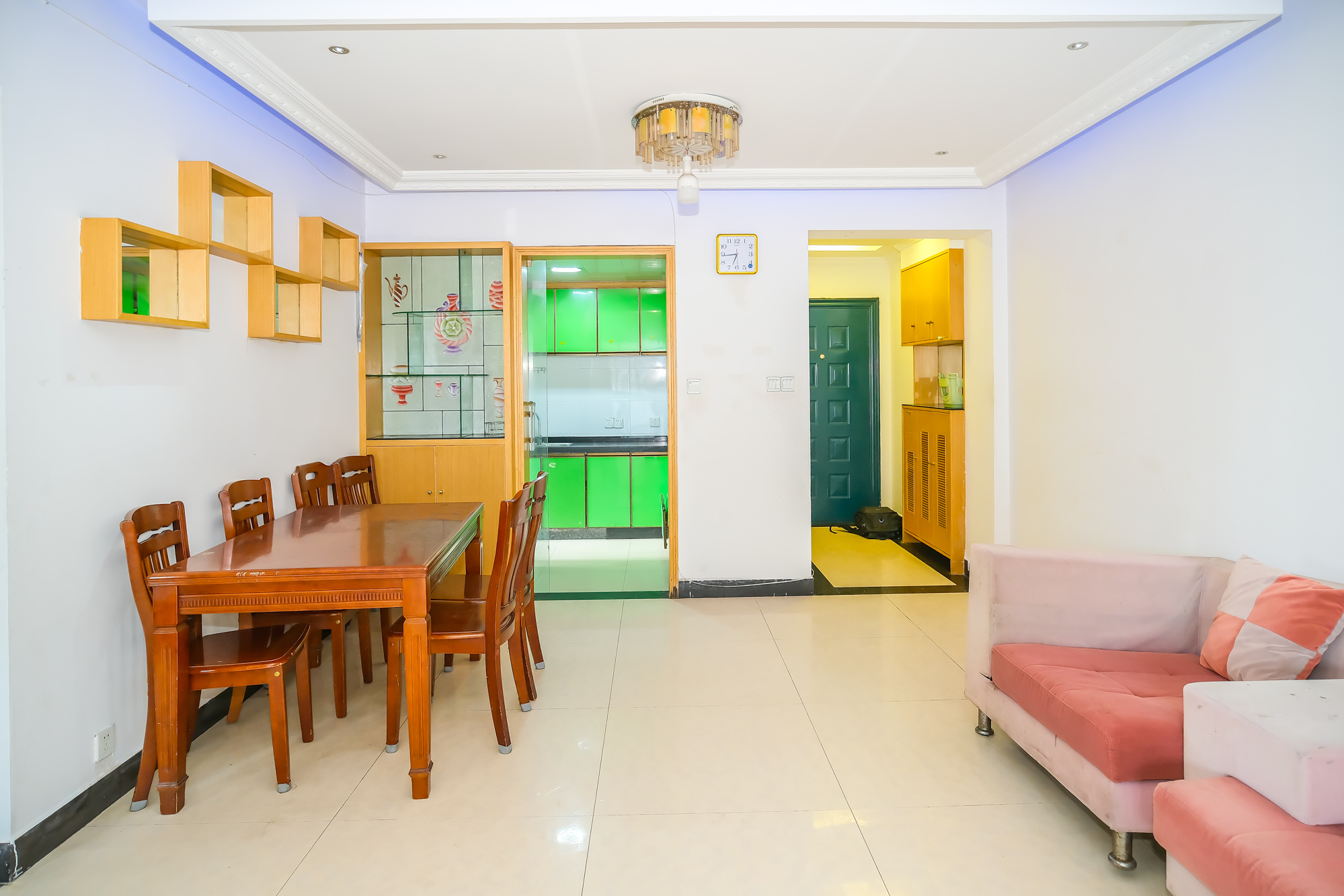 尚都花园城 3室2厅2卫 72.80万 尚都花园城 3室2厅2卫 72.80万客厅