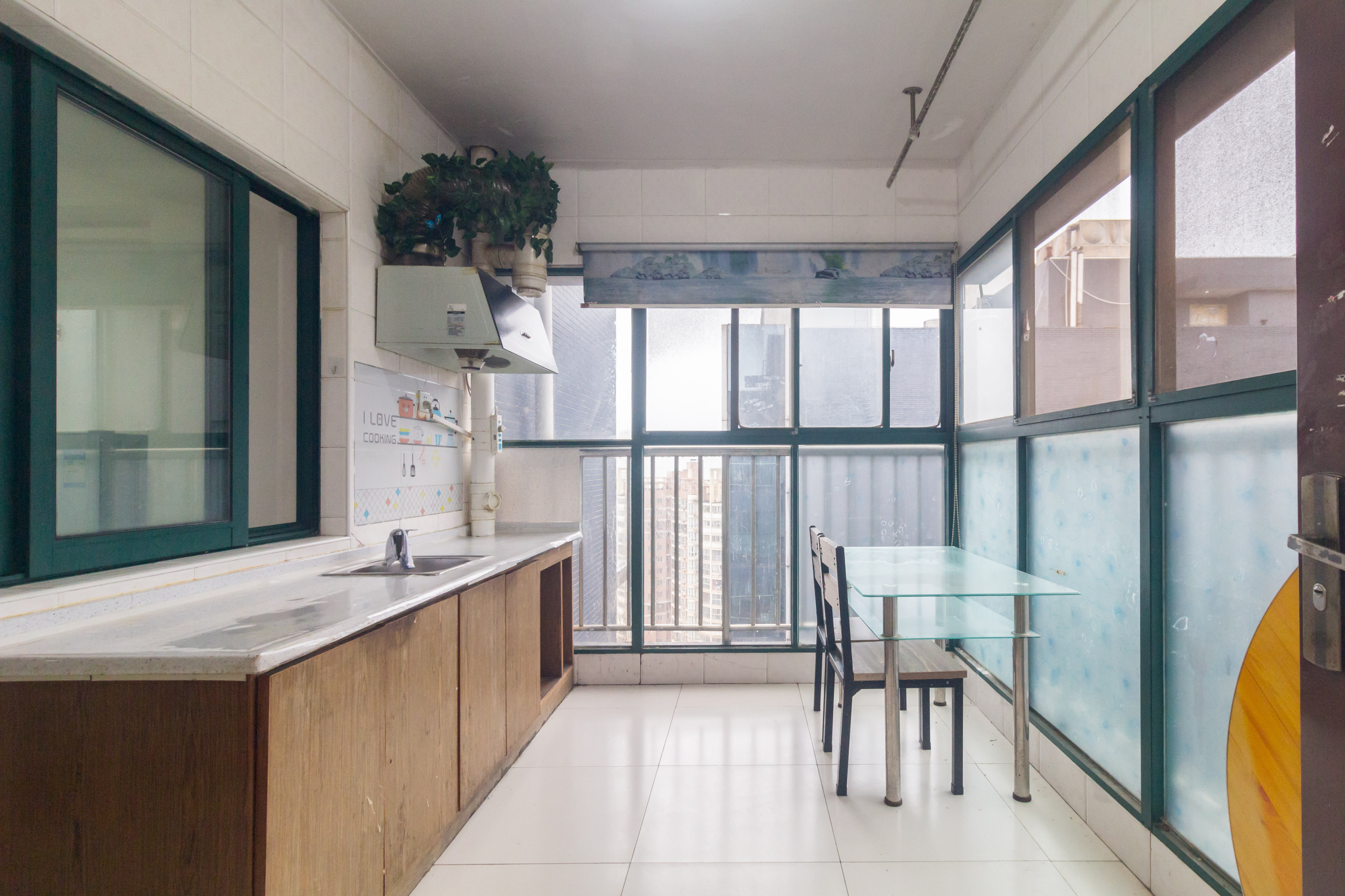 华天LOHO小镇 3室2厅1卫 36.00万 华天LOHO小镇 3室2厅1卫 36.00万厨房