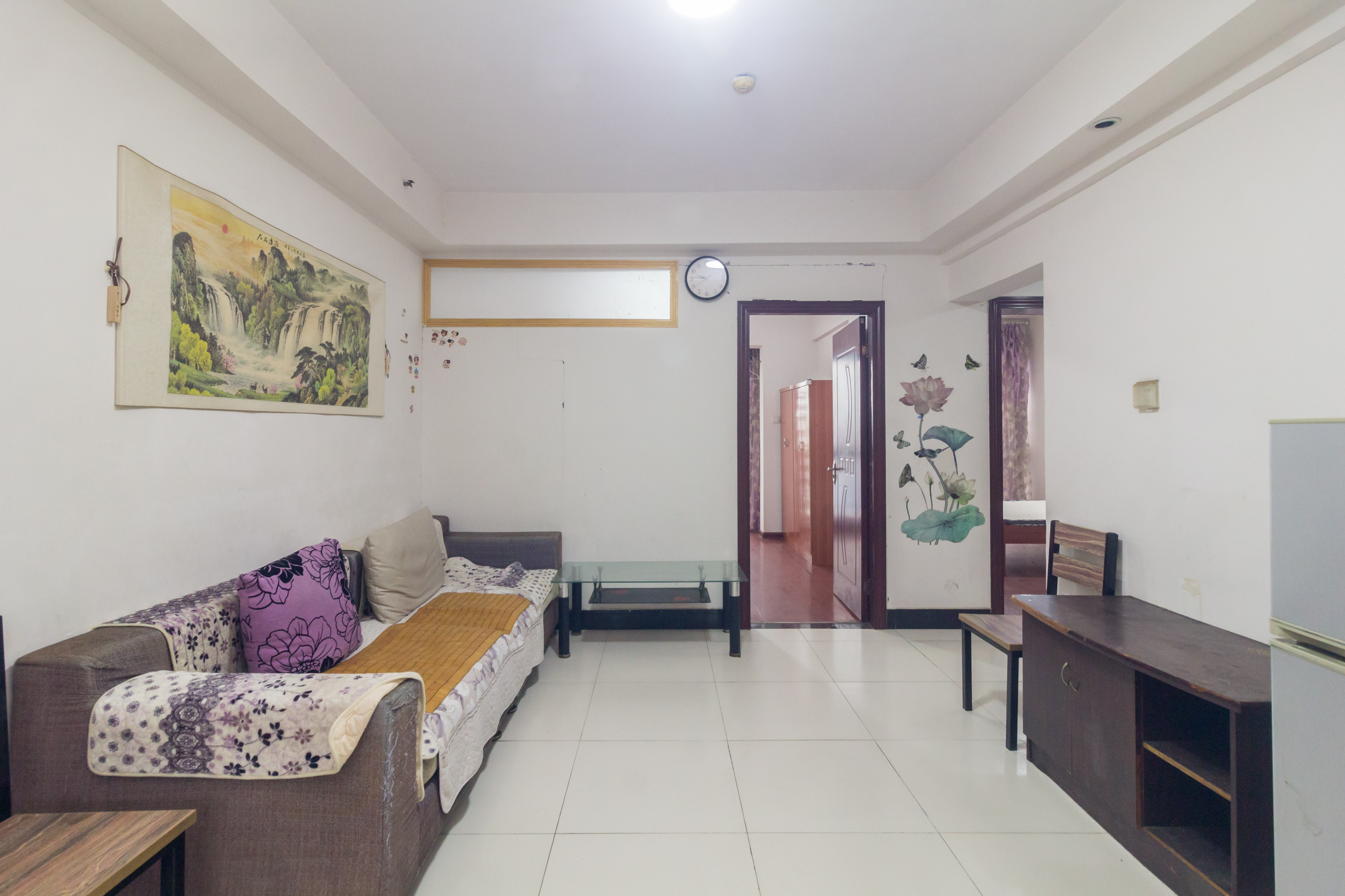 华天LOHO小镇 3室2厅1卫 36.00万 华天LOHO小镇 3室2厅1卫 36.00万客厅