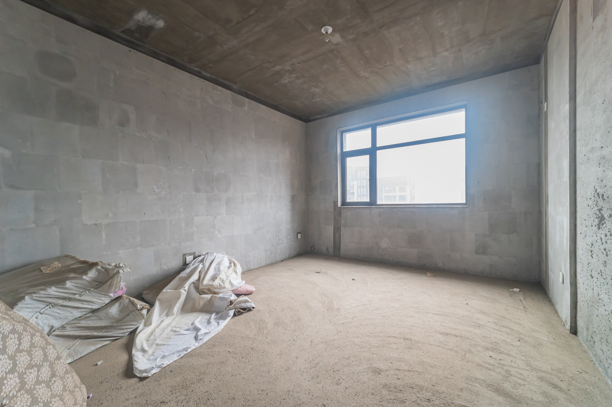 未来漫城 4室2厅2卫 141.00万 未来漫城 4室2厅2卫 141.00万卧室