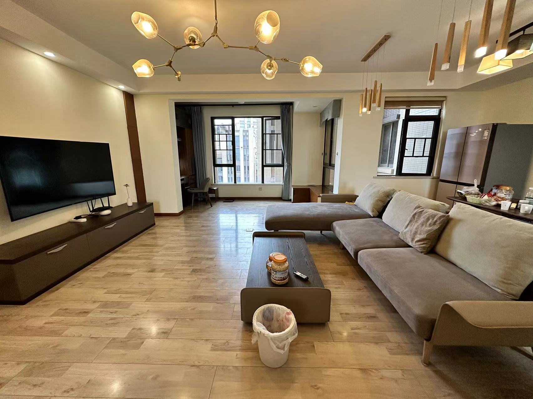 中泰财富湘江  3室2厅2卫   90.00万 中泰财富湘江  3室2厅2卫   90.00万室内图