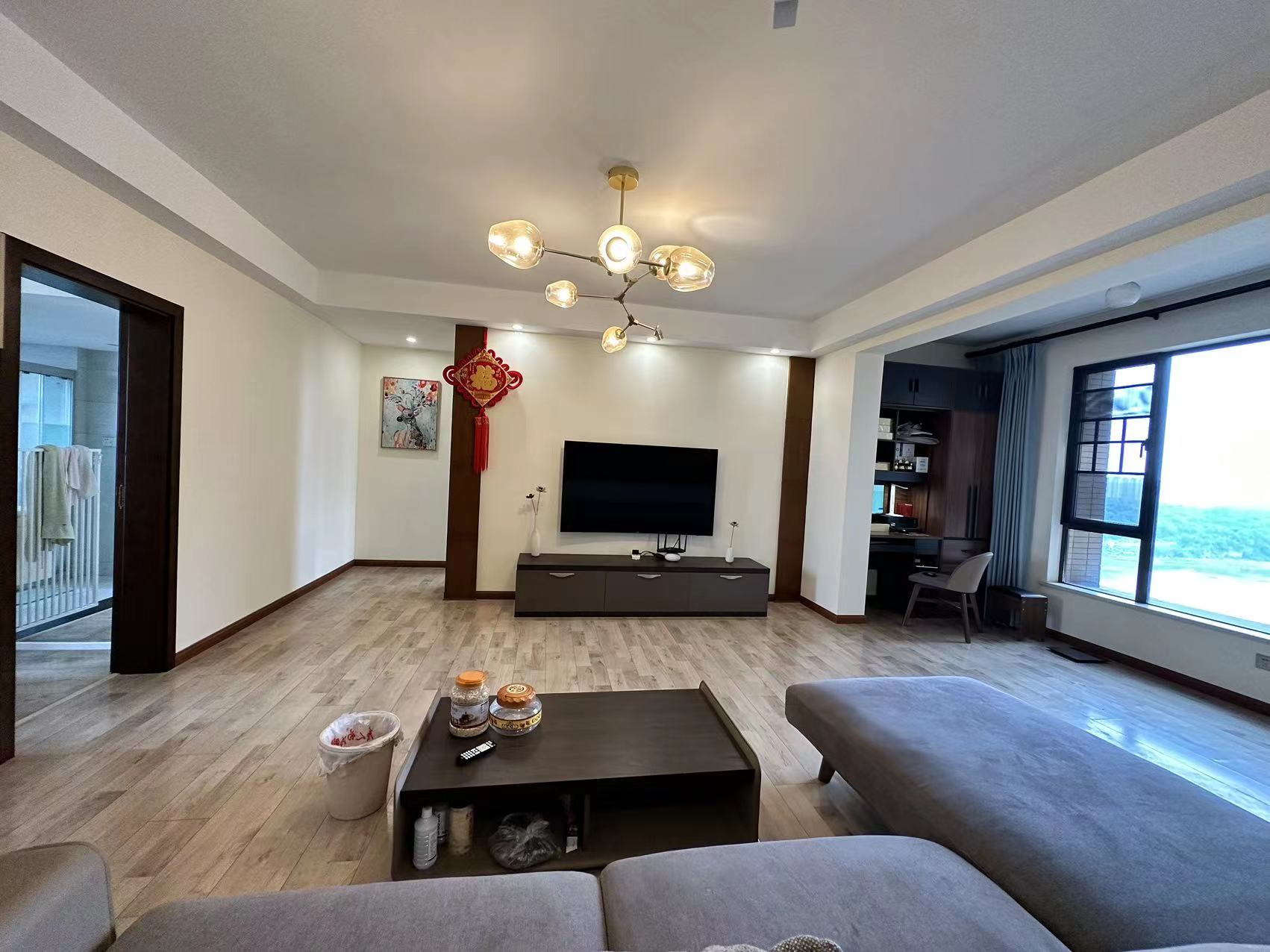 中泰财富湘江  3室2厅2卫   90.00万 中泰财富湘江  3室2厅2卫   90.00万室内图