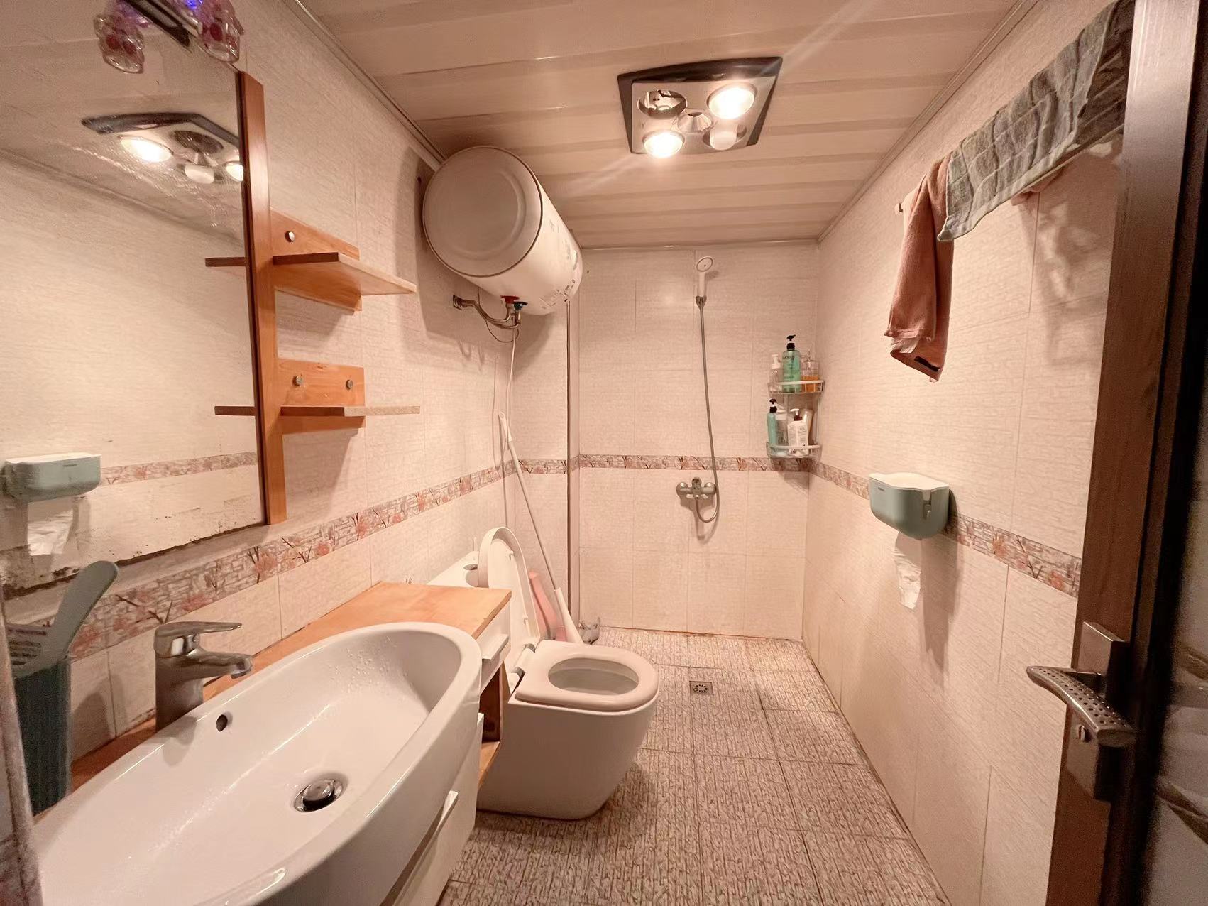 尚格名城向左向右 1室1厅1卫 35.8万 尚格名城向左向右 1室1厅1卫 35.8万室内图