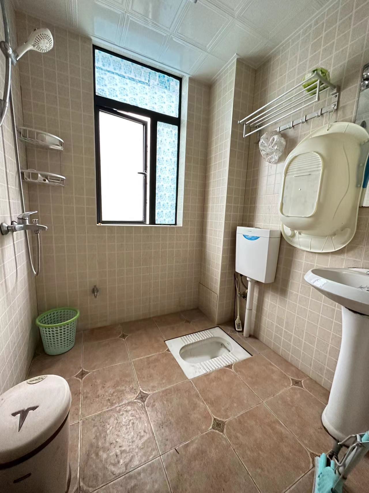 龙腾国际 3室2厅1卫 86.8万 龙腾国际 3室2厅1卫 86.8万室内图