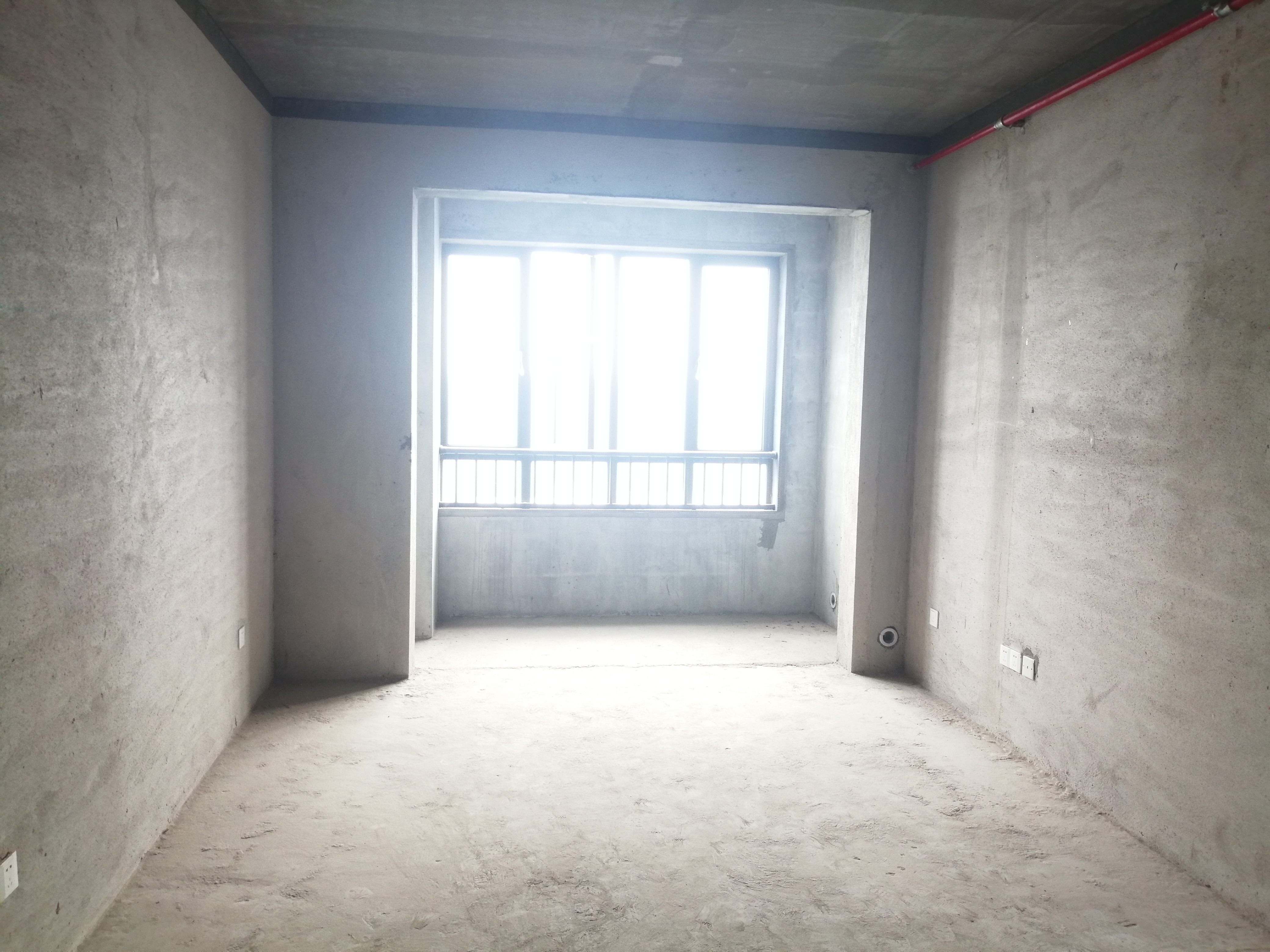 山水豪庭 2室2厅1卫 42.0万 山水豪庭 2室2厅1卫 42.0万室内图