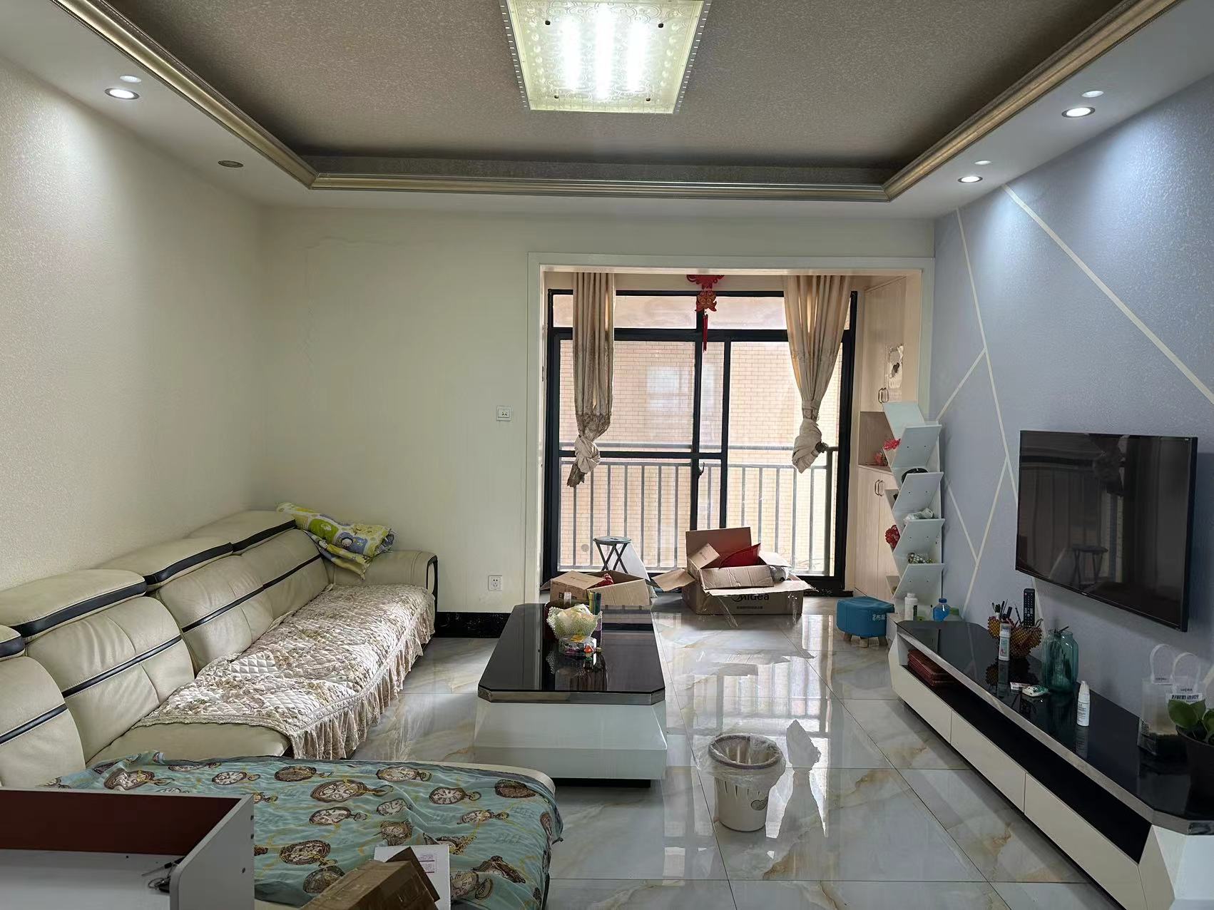 龙腾国际 3室2厅2卫 83.0万 龙腾国际 3室2厅2卫 83.0万室内图