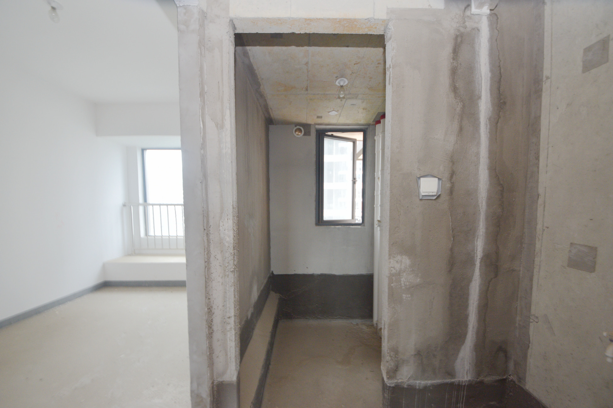 建发中央悦府  4室2厅2卫   235.00万卫生间