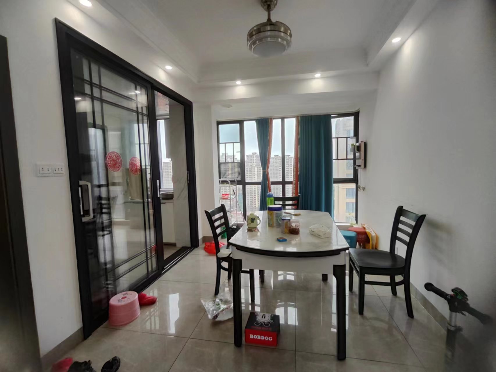 春藤小镇  4室2厅2卫    127.0万 春藤小镇  4室2厅2卫    127.0万室内图