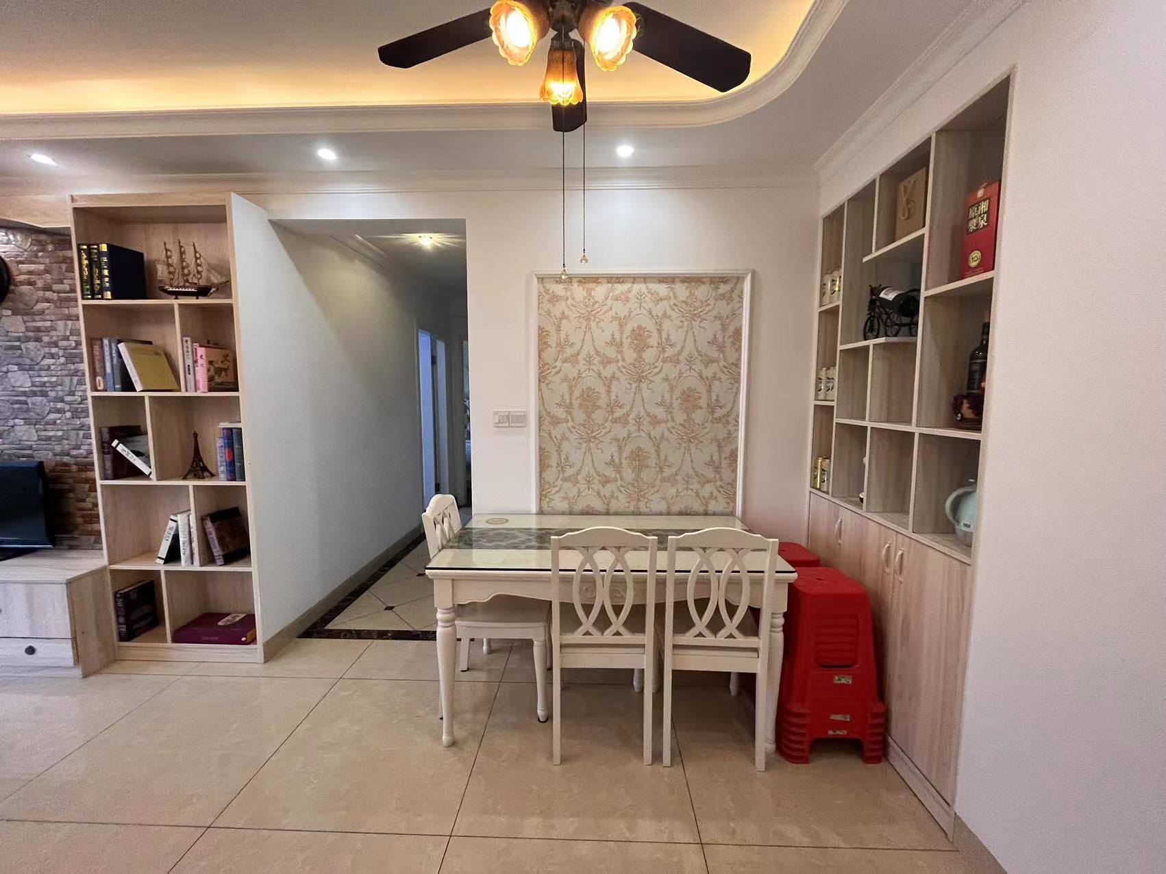 佳兆业金域天下二期 3室2厅1卫 58.0万 佳兆业金域天下二期 3室2厅1卫 58.0万室内图