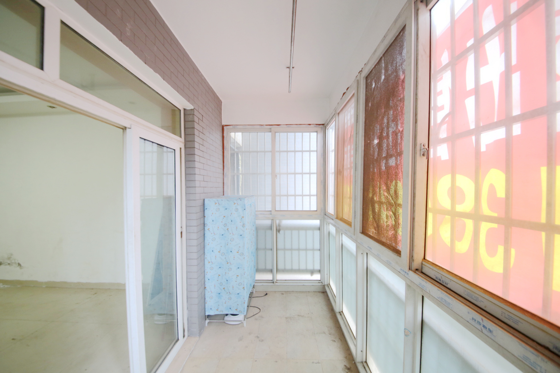 紫薇鑫园  3室2厅1卫   90.00万阳台