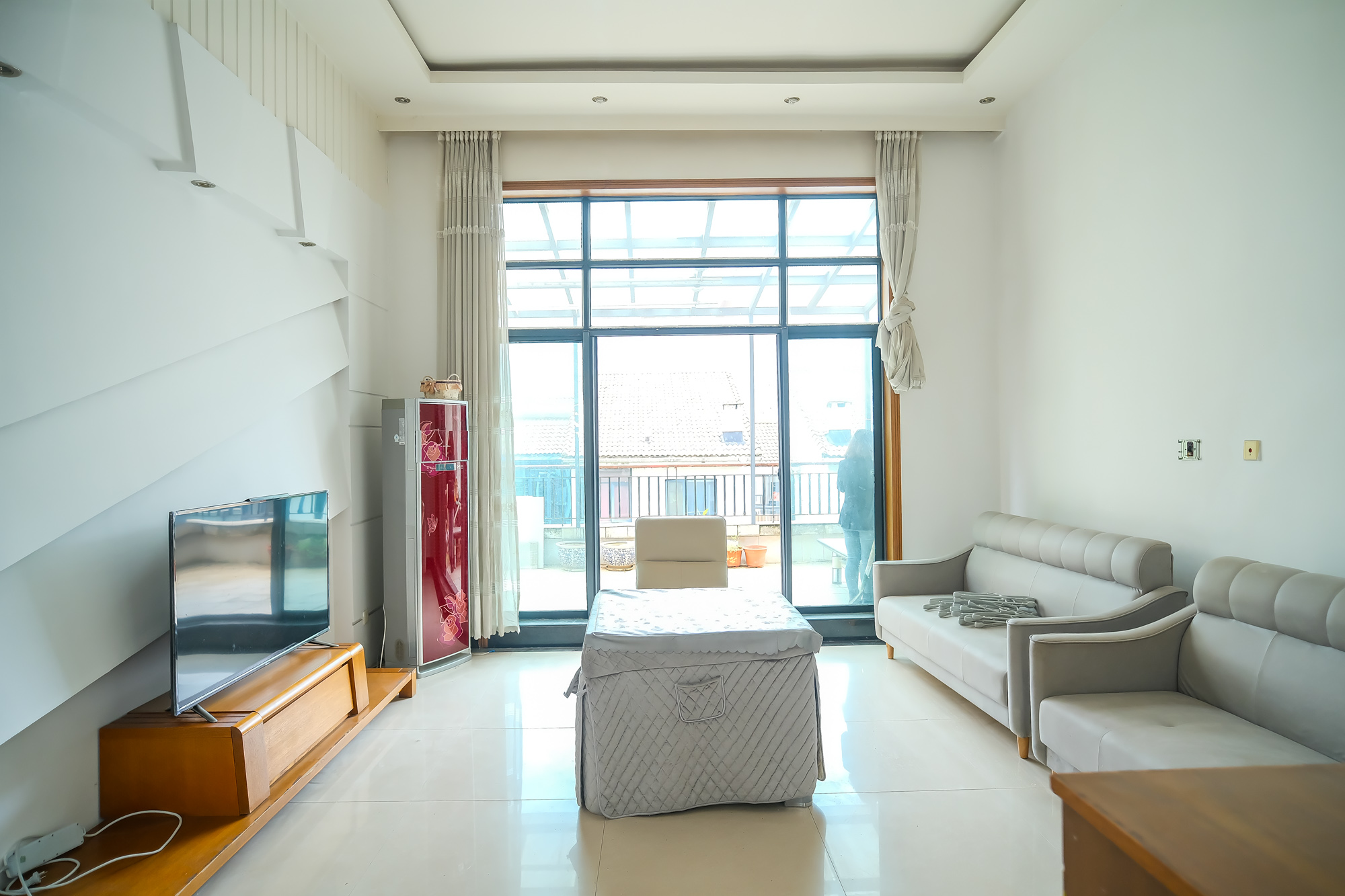 美林水郡 3室2厅1卫 78.8万 美林水郡 3室2厅1卫 78.8万客厅