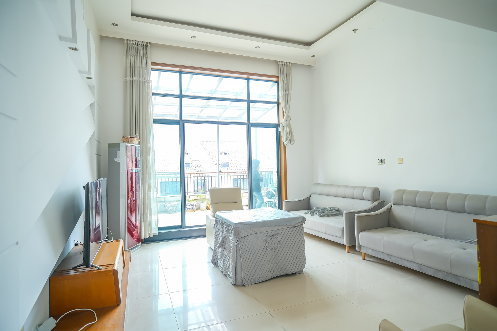 美林水郡 3室2厅1卫 78.8万 美林水郡 3室2厅1卫 78.8万客厅