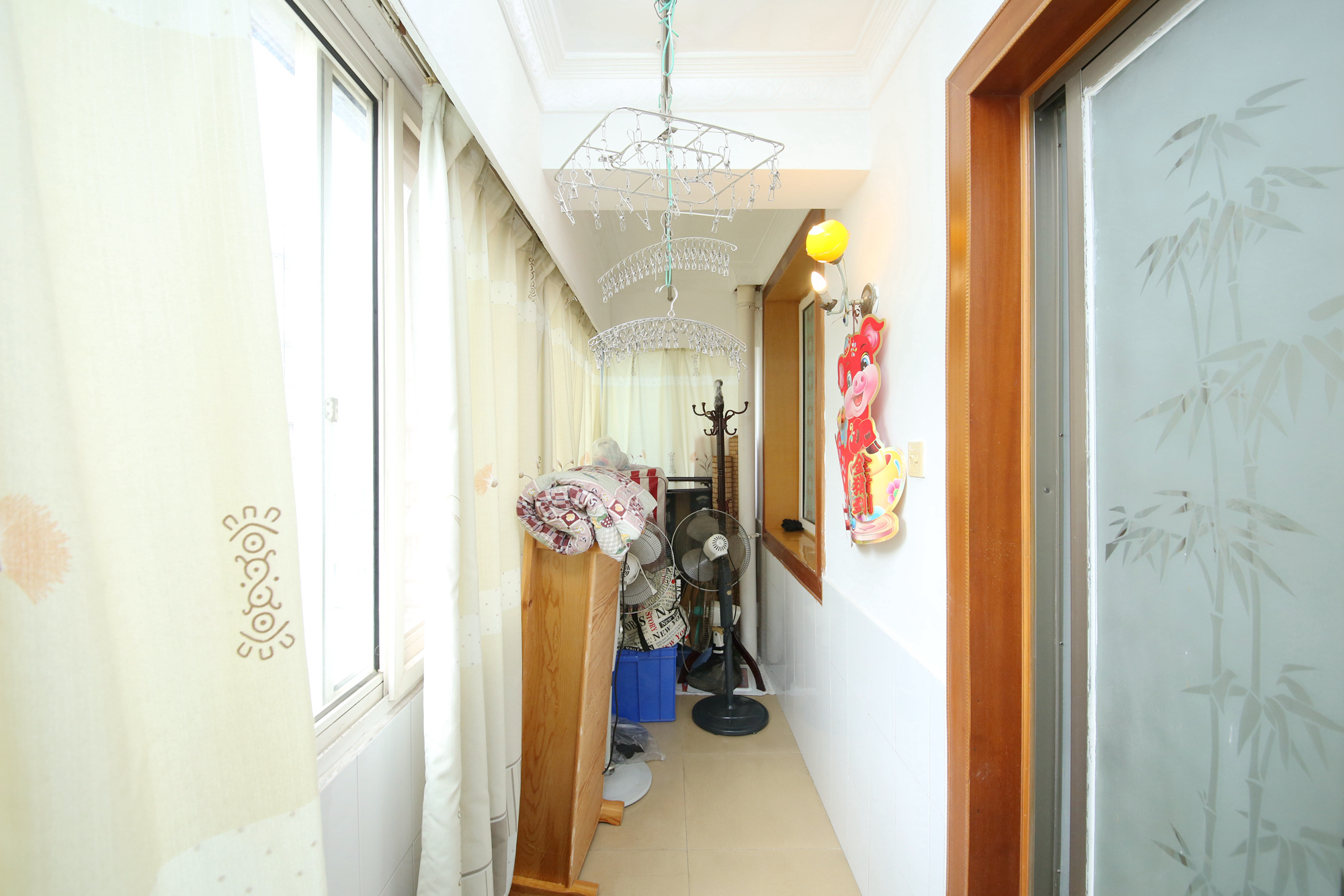 和顺园公寓  4室2厅2卫   150.00万阳台